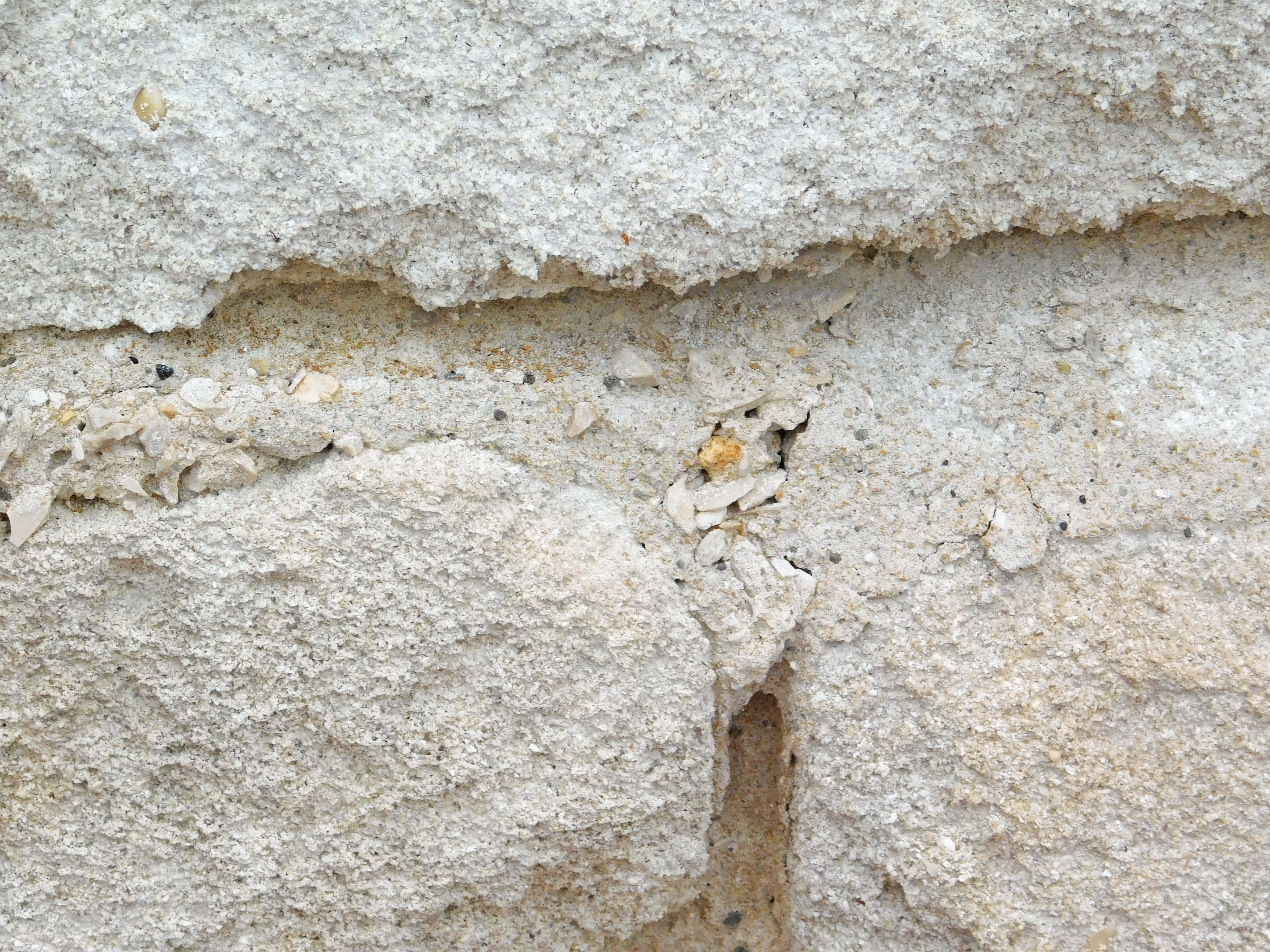 light gray concrete wall, weathered, visible cracks, 4K Desktop Wallpaper