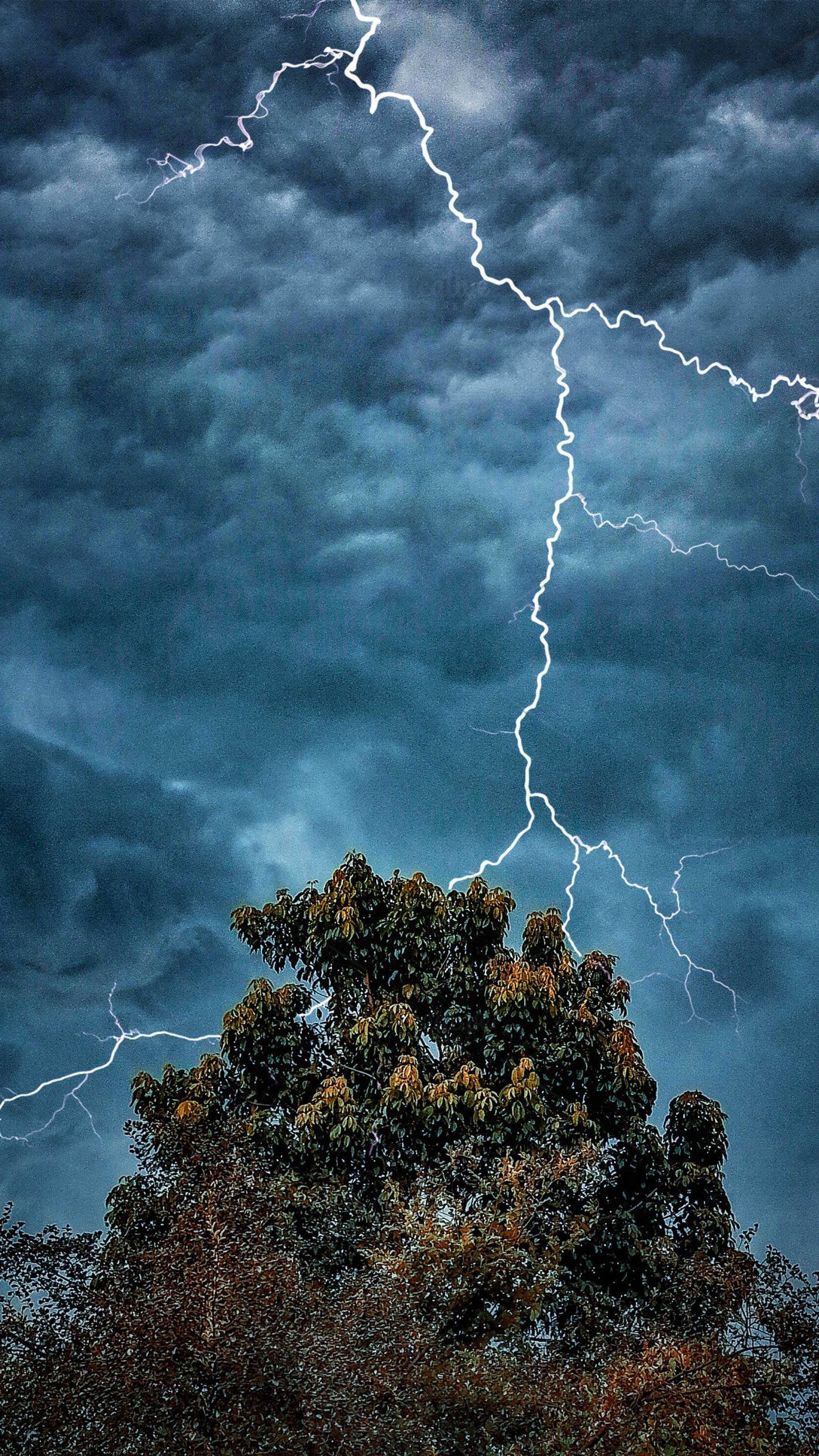 Thunderstorm, lightning bolt, stormy blue sky, Full HD Phone Wallpaper