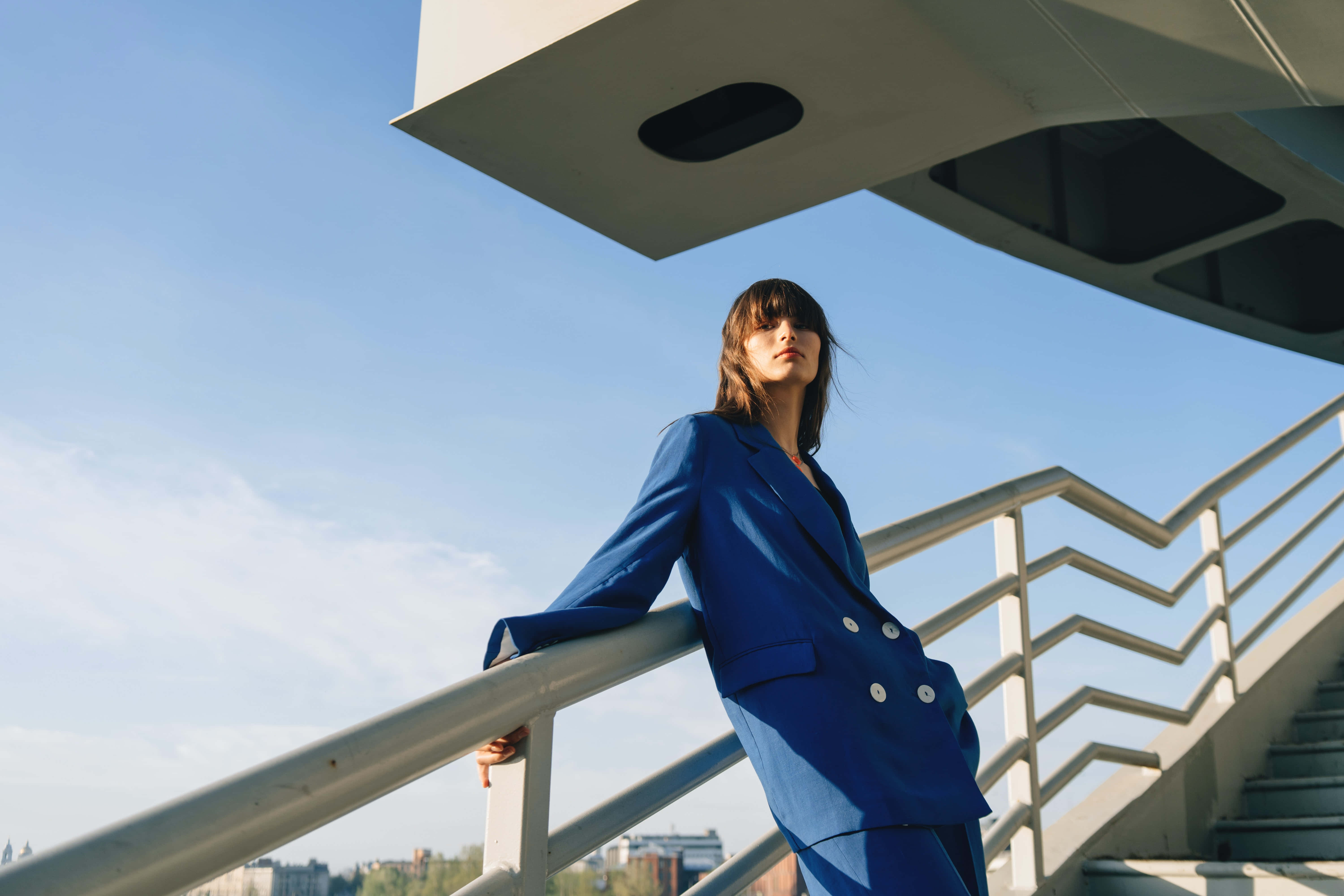 Navy Blue Blazer, bold blue suit, modern staircase, 5K Desktop Wallpaper