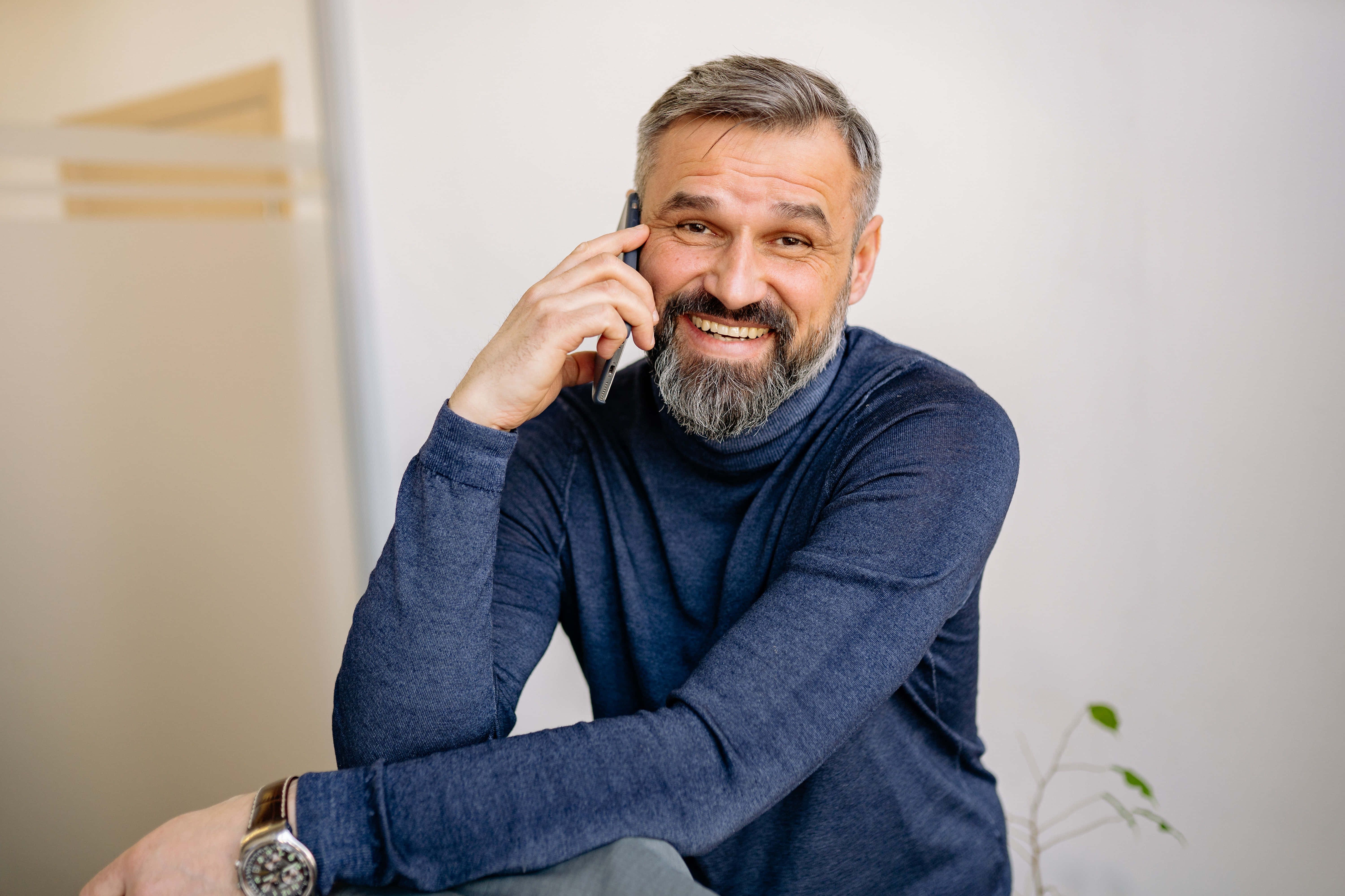 navy turtleneck, gray beard, middle-aged man, 5K Desktop Wallpaper