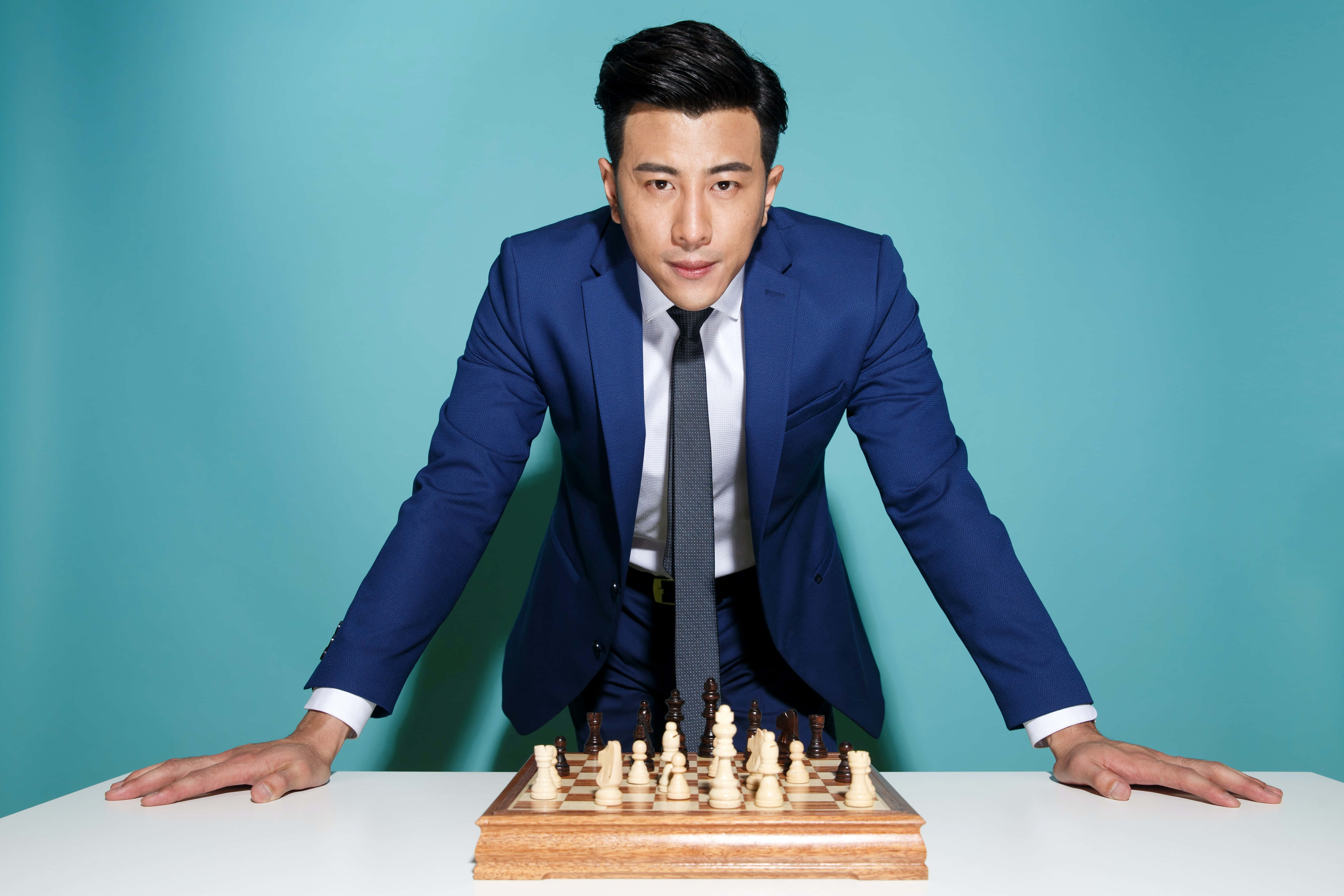 navy blue suit, blue suit, chessboard, 5K Desktop Wallpaper