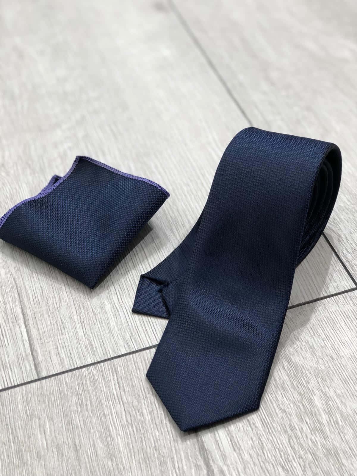 navy blue tie, pocket square, light gray wood plank floor, HD Phone Wallpaper