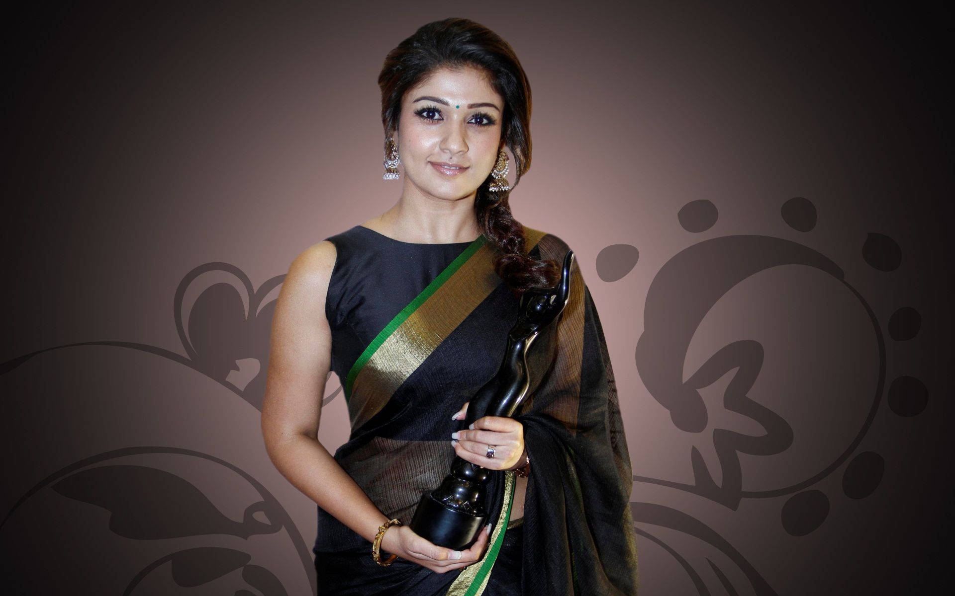 Nayanthara, black saree, gold and green border, Full HD Desktop Wallpaper