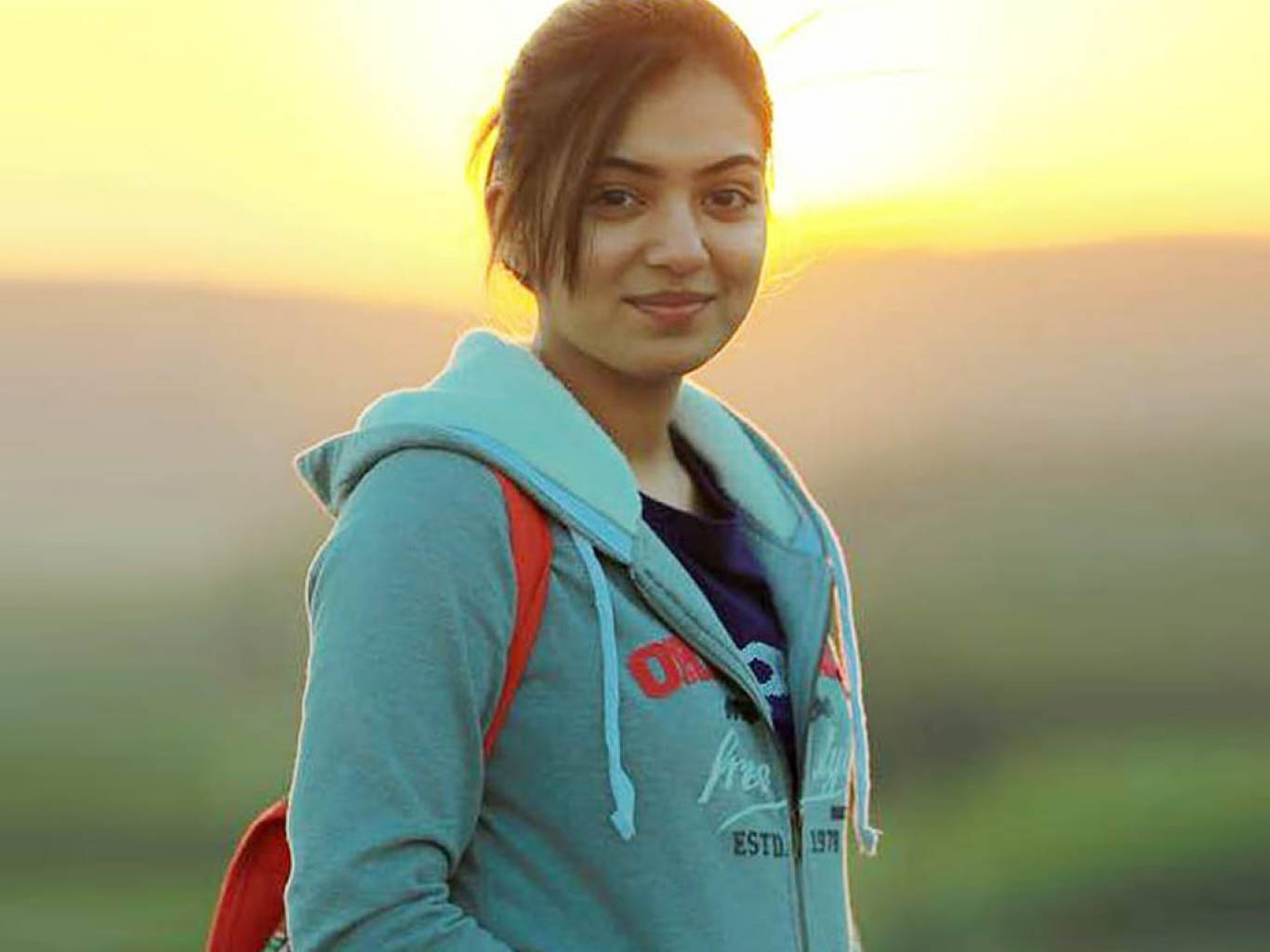 Nazriya HD, sunset, mountain, HD Desktop Wallpaper