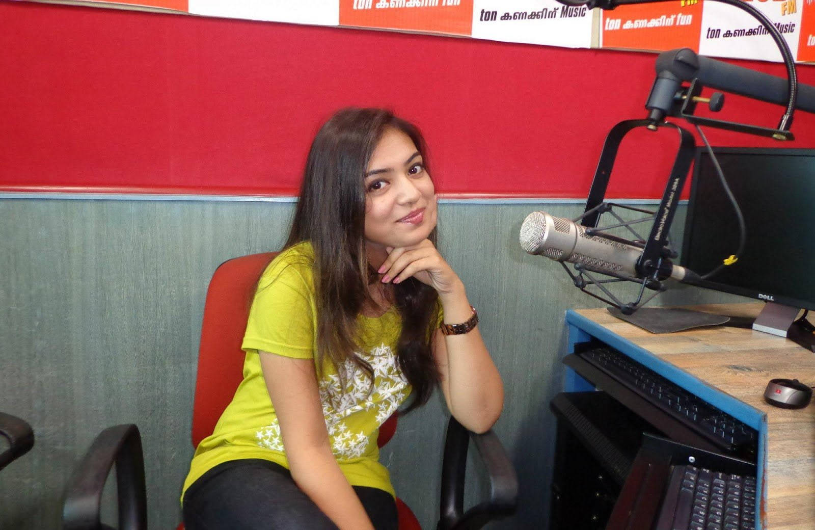 Nazriya HD, yellow shirt, radio studio, HD Desktop Wallpaper