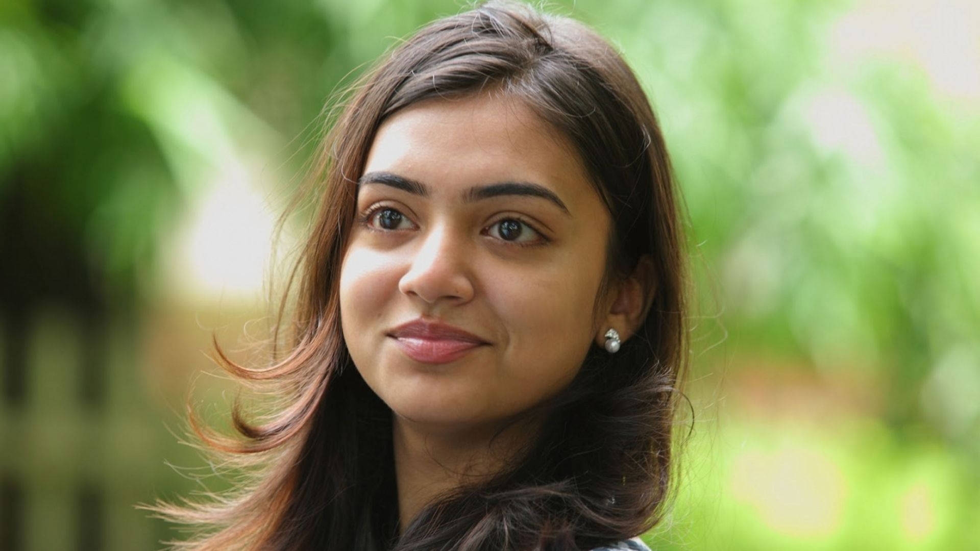 Nazriya HD, tanned skin, dark hair, Full HD Desktop Wallpaper