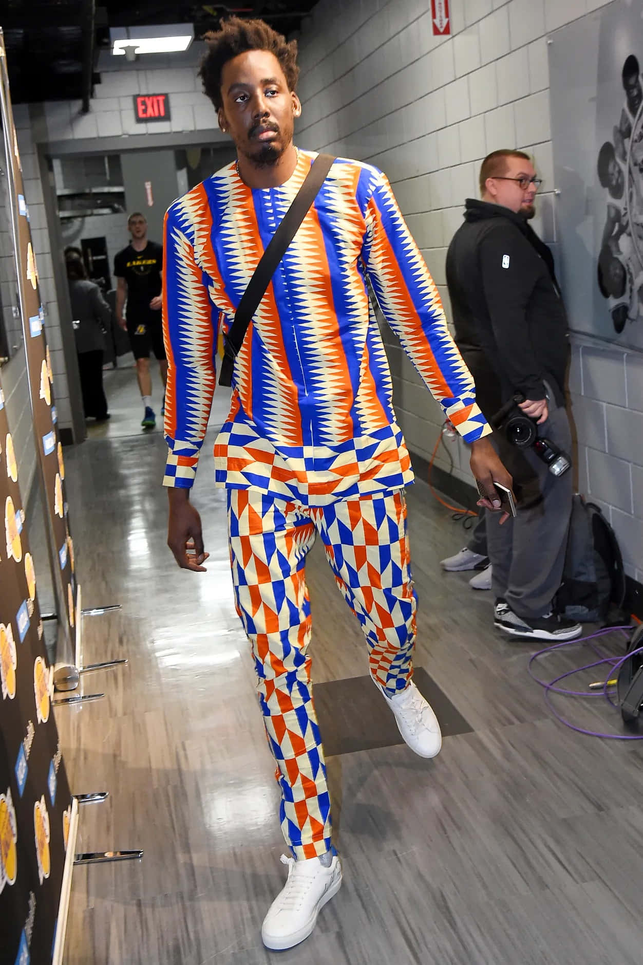 NBA Player, bold orange blue geometric patterned tracksuit, white sneakers, HD Phone Wallpaper