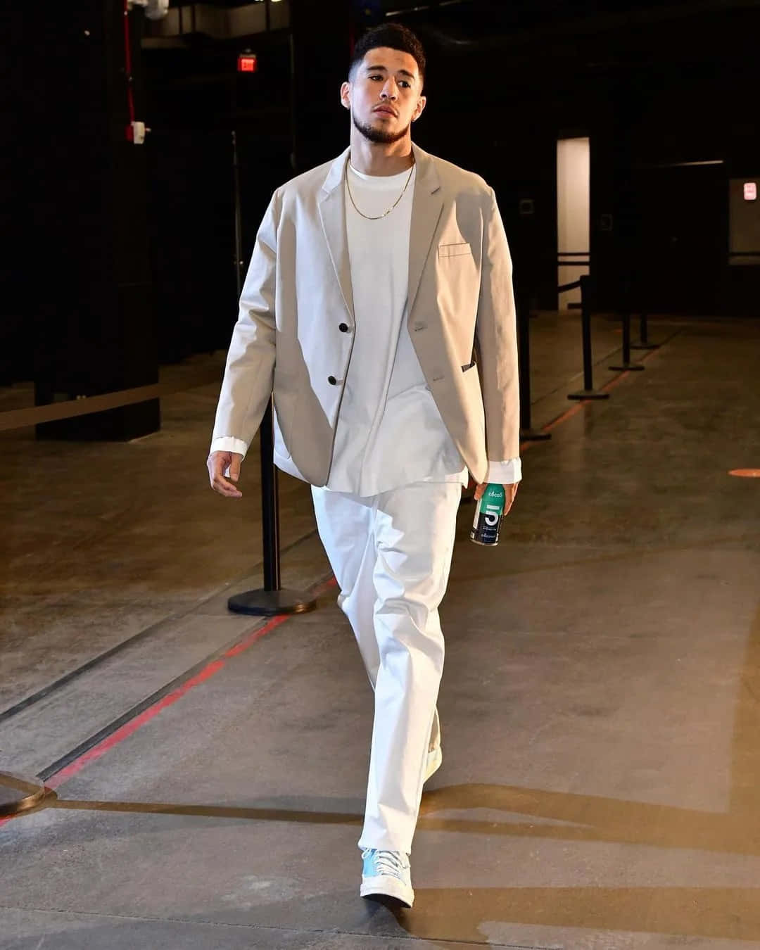 NBA Player, beige blazer, white pants, HD Phone Wallpaper