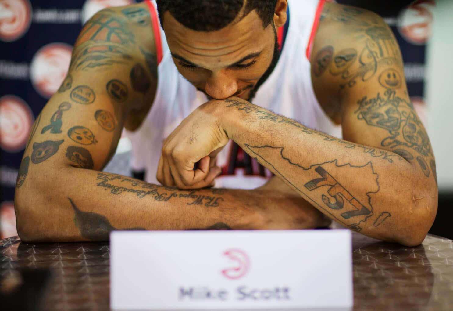 basketball player, tattoo, press conference, HD Desktop Wallpaper