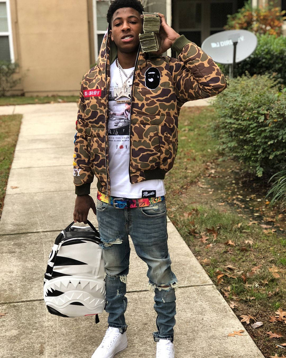 NBA YoungBoy, camo jacket, shark-mouth backpack, HD Phone Wallpaper