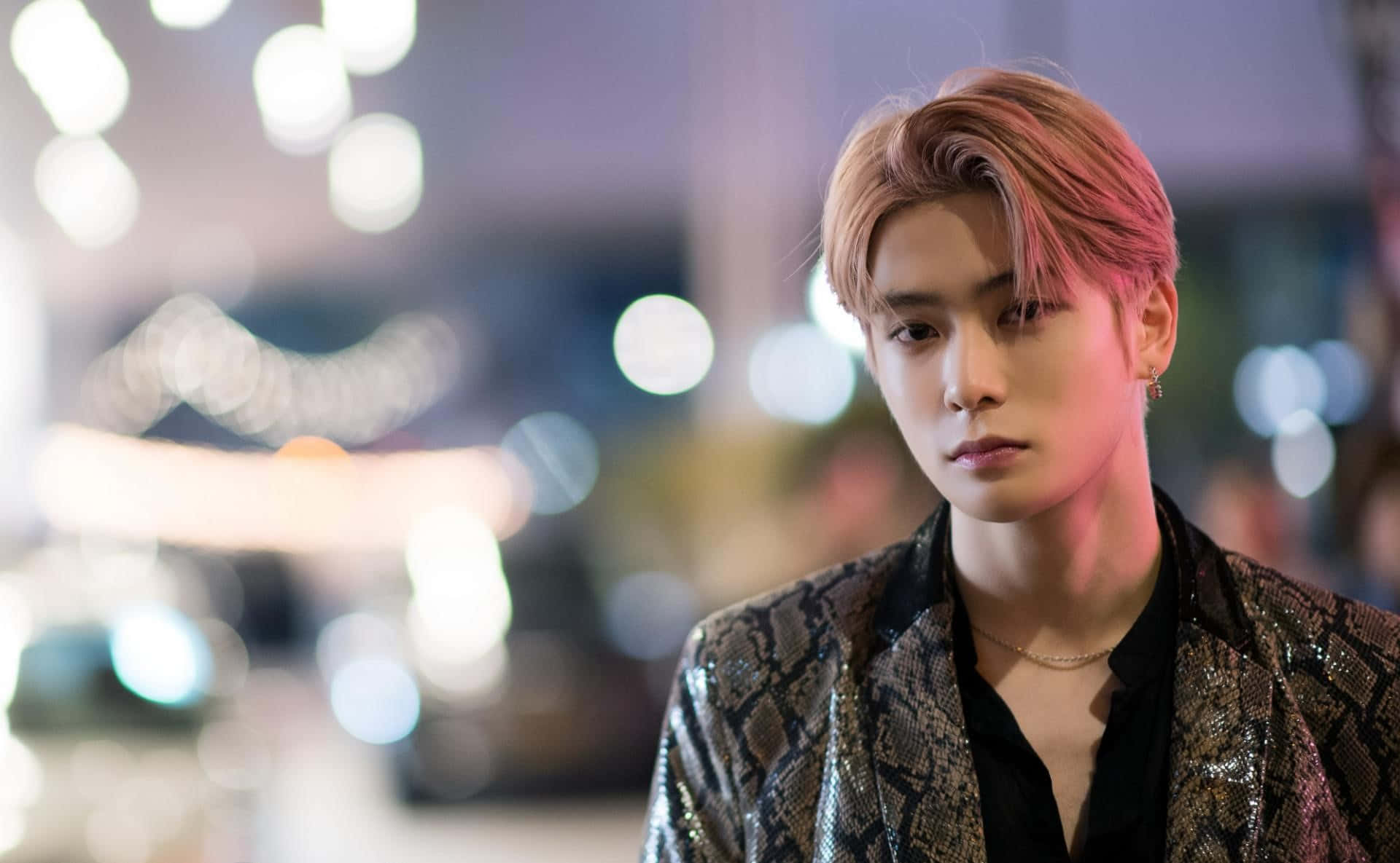 NCT Jaehyun, pink hair, snakeskin jacket, Full HD Desktop Wallpaper