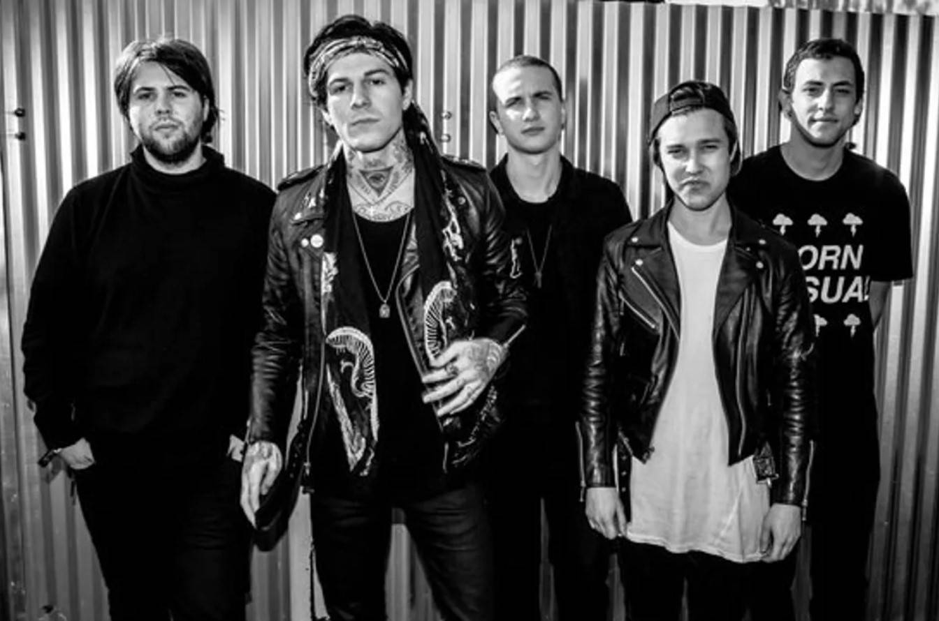 The Neighbourhood, corrugated metal wall, leather jackets, HD Desktop Wallpaper