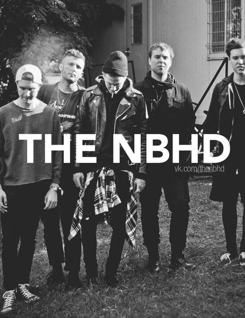 The Neighbourhood, grassy yard, building, SD Phone Wallpaper