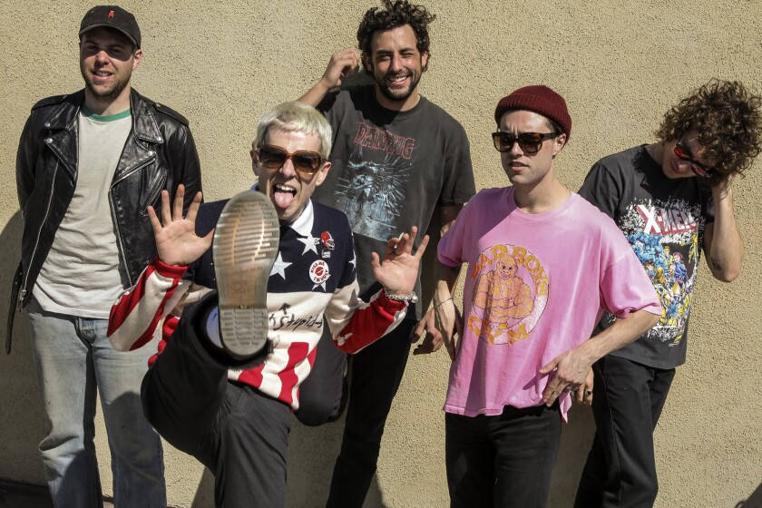 The Neighbourhood, sunny day, beige wall, SD Desktop Wallpaper