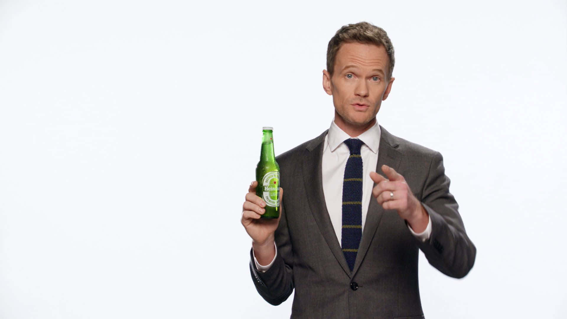 Neil Patrick Harris, suit, green beer bottle, Full HD Desktop Wallpaper