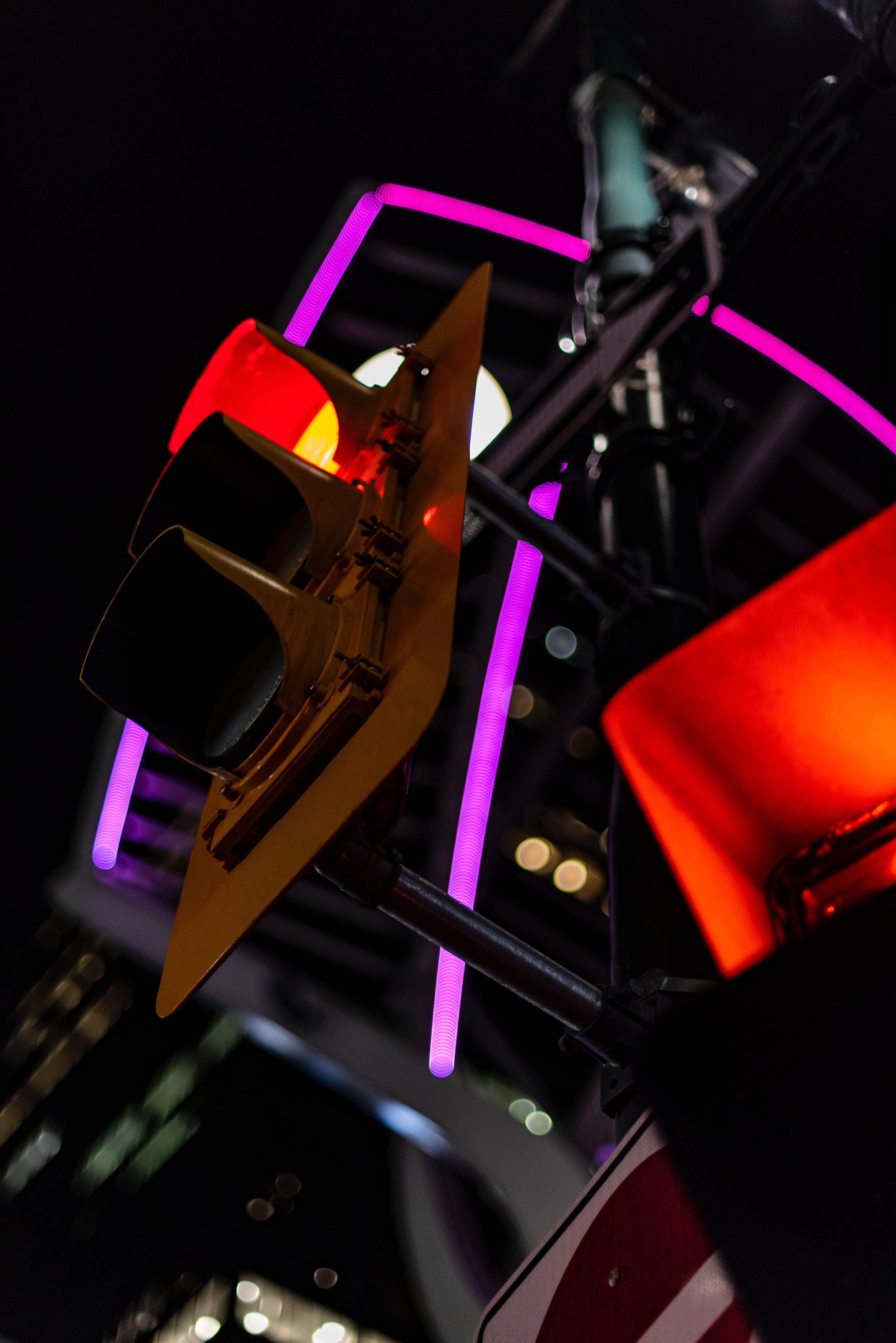 Neon City, traffic light, red, 5K Phone Wallpaper