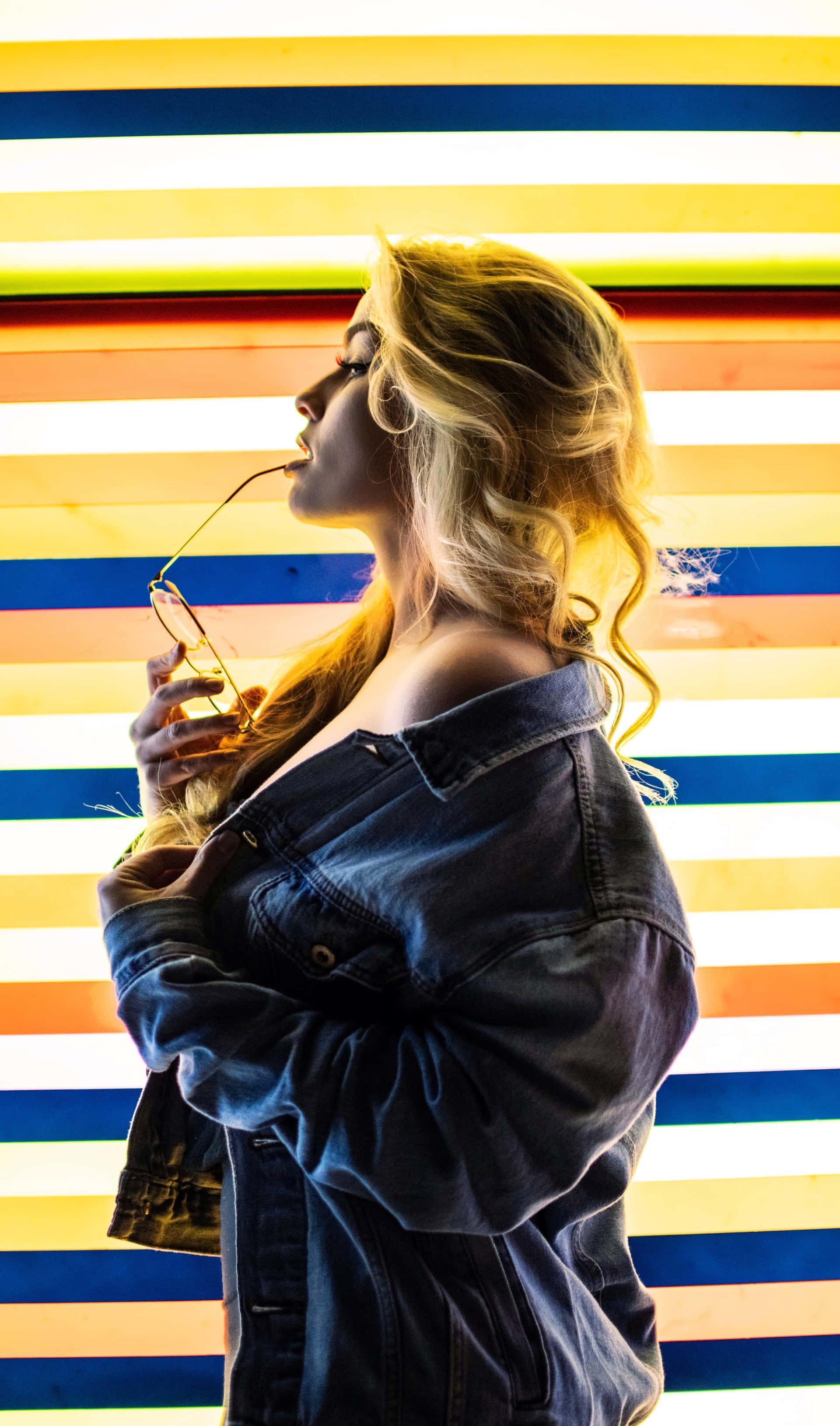 blonde woman, denim jacket, sunglasses, 2K Phone Wallpaper
