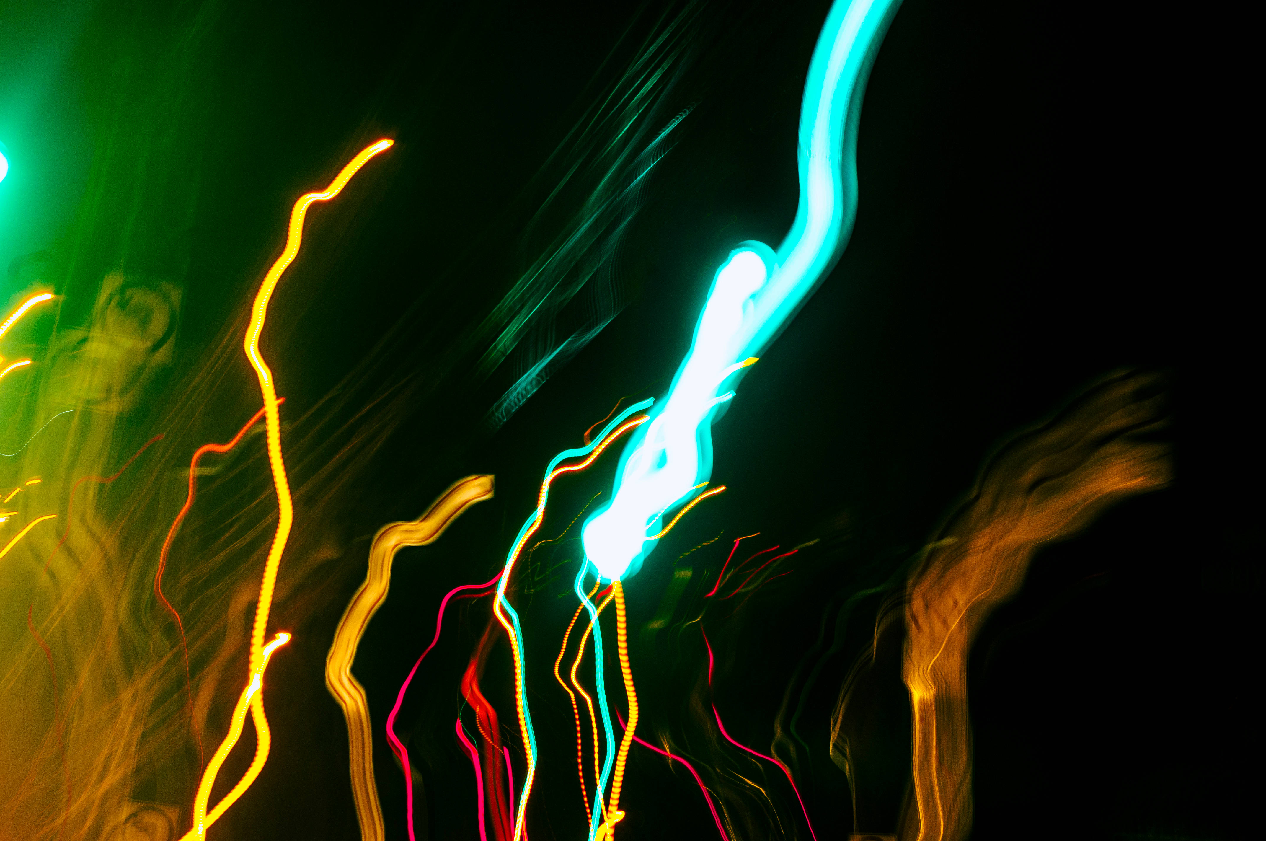 Neon Yellow Aesthetic, neon light trails, pitch black canvas, 4K Desktop Wallpaper