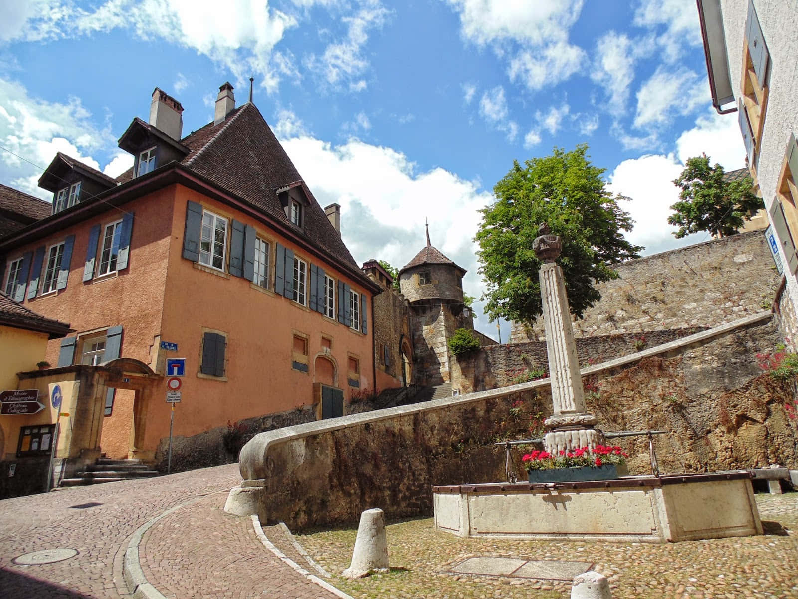 Neuchâtel, cobblestone street, terracotta building, HD Desktop Wallpaper
