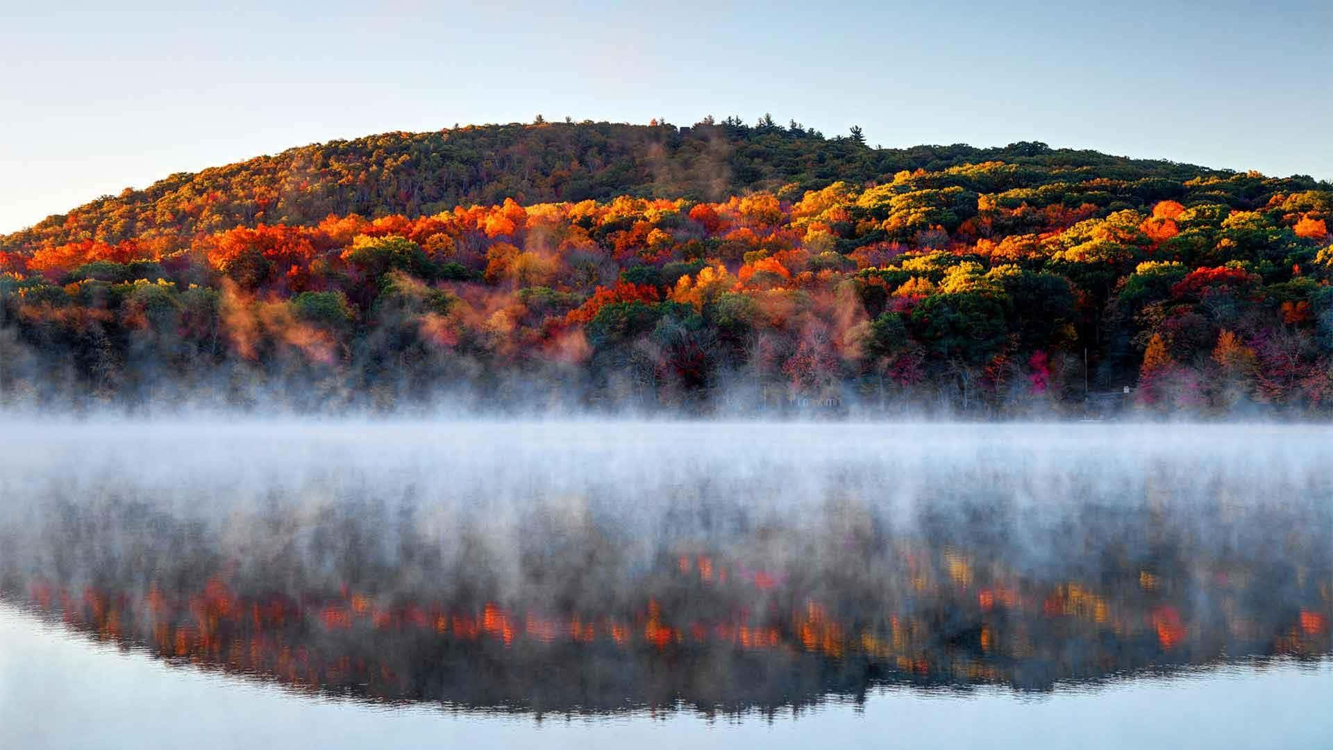 New England, autumn, misty lake, Full HD Desktop Wallpaper