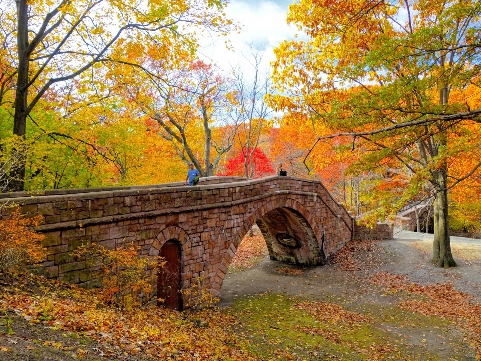 New England autumn, stone arch bridge, autumn leaves, HD Desktop Wallpaper
