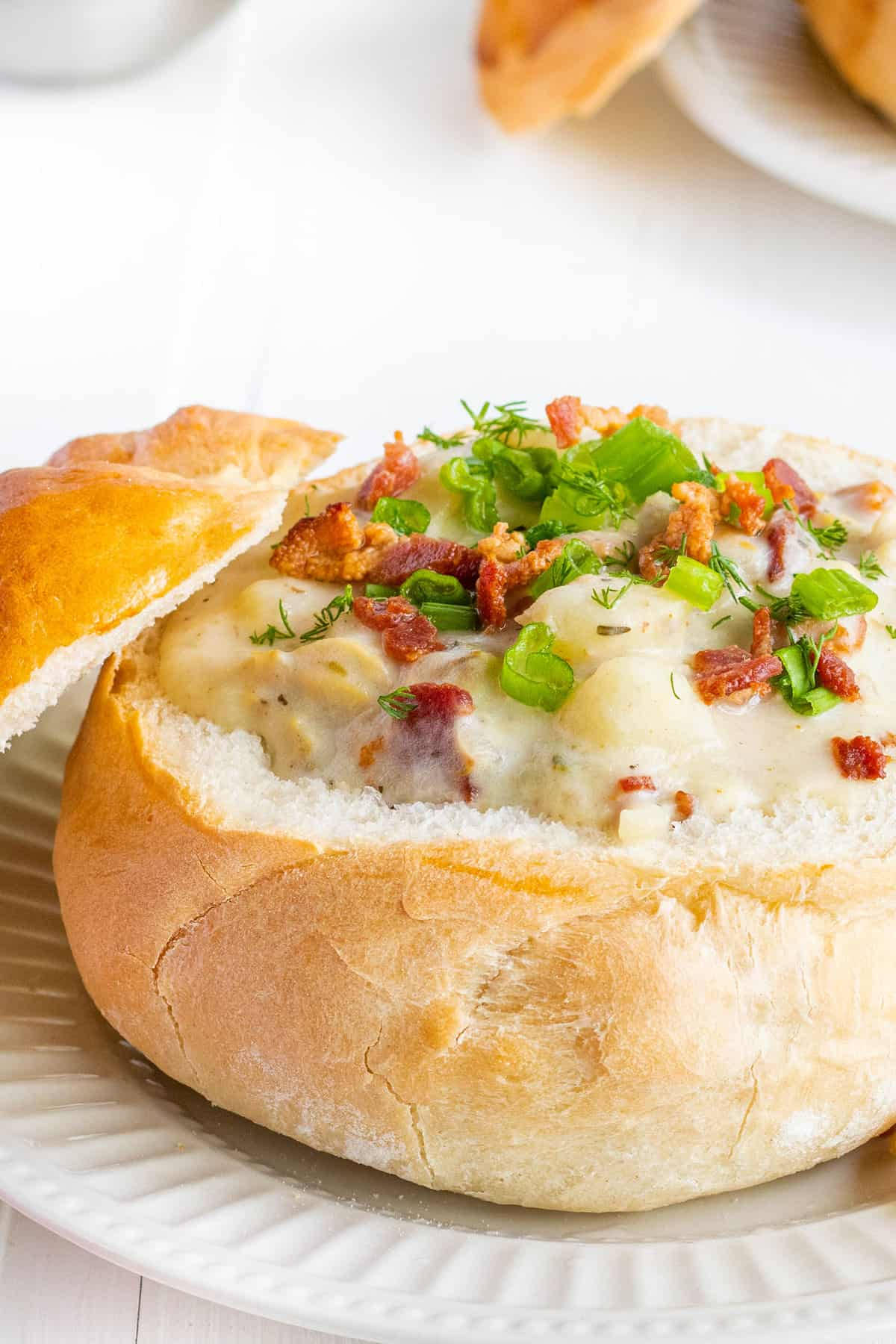 New England Clam Chowder, bread bowl, golden bread bowl, HD Phone Wallpaper