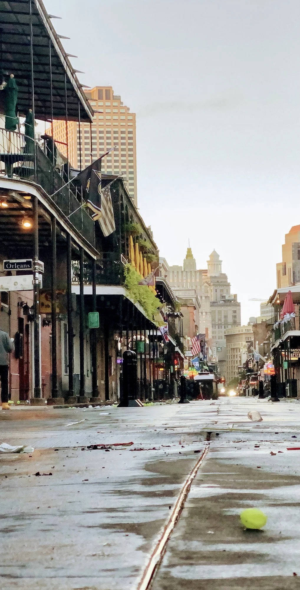 New Orleans, twilight, historic balconies, Full HD Phone Wallpaper