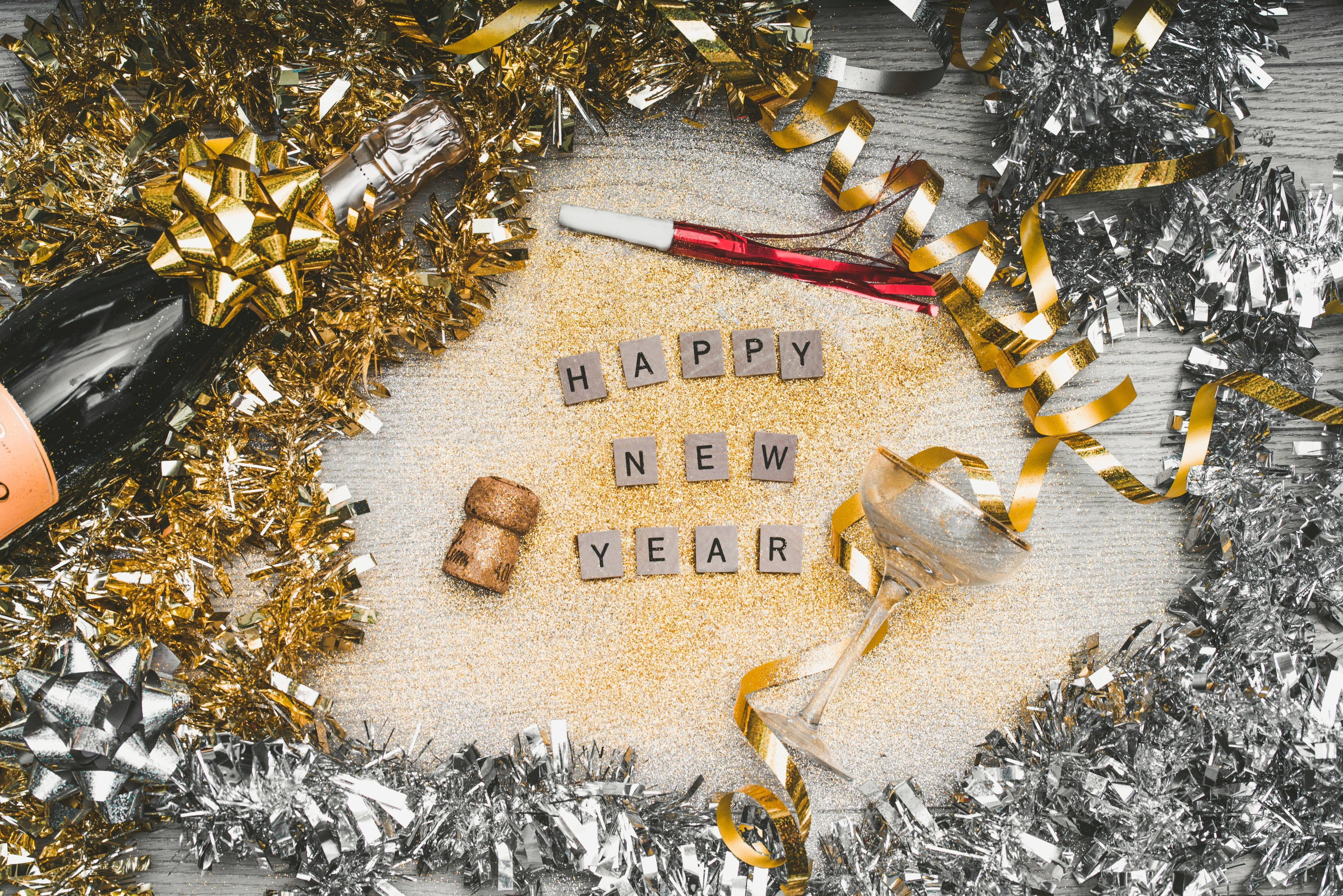 HAPPY NEW YEAR, champagne bottle, cork glass, 4K Desktop Wallpaper