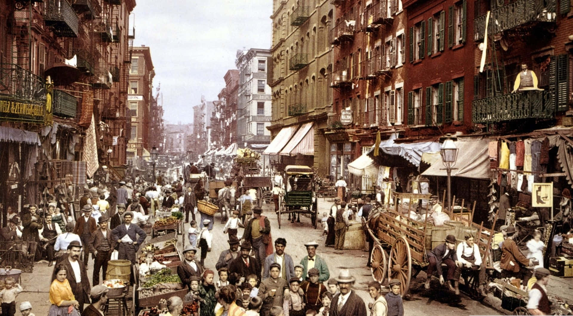 19th-century city street, pedestrians, horse-drawn carts, Full HD Desktop Wallpaper