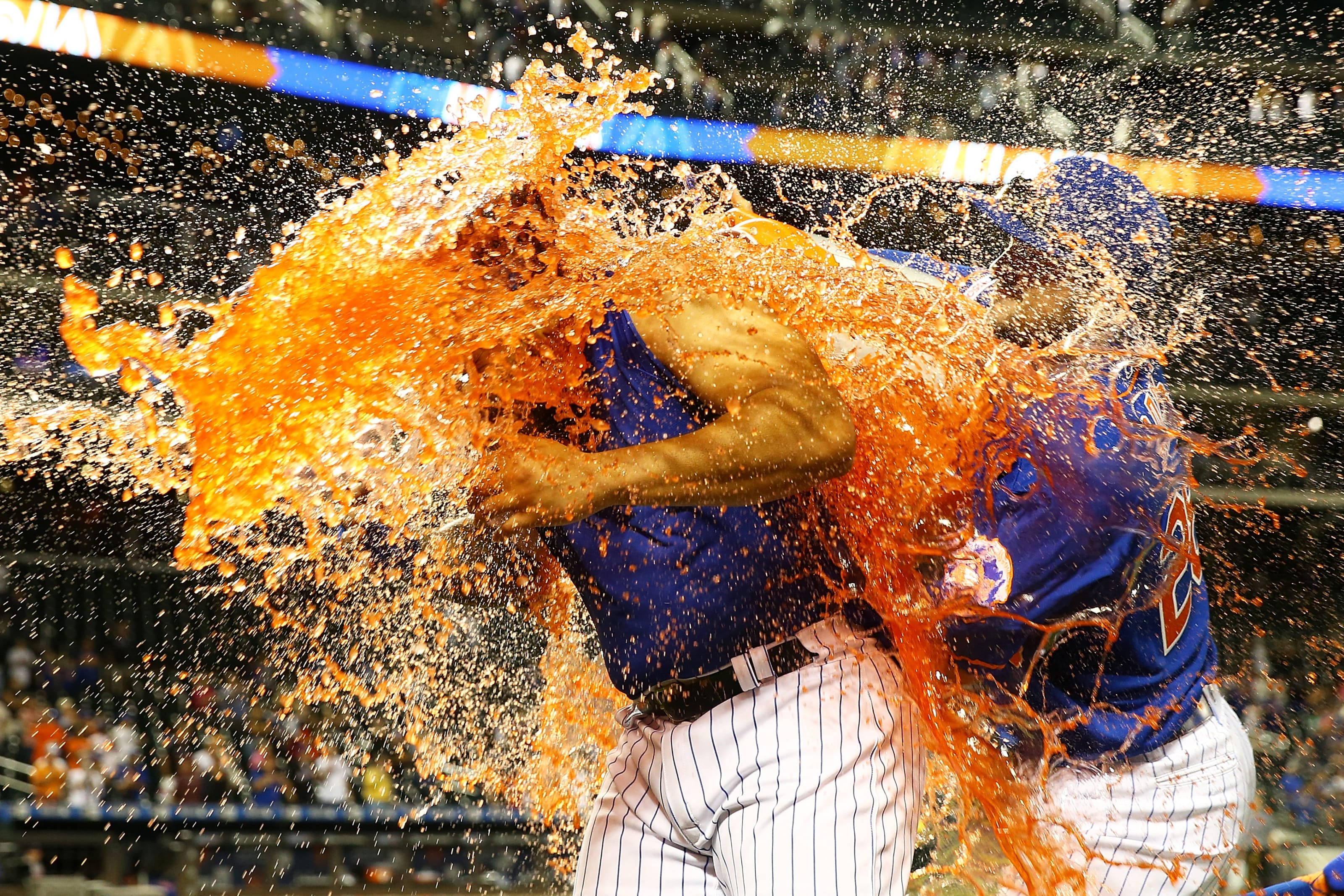 New York Mets, orange Gatorade splash, stadium, 2K Desktop Wallpaper
