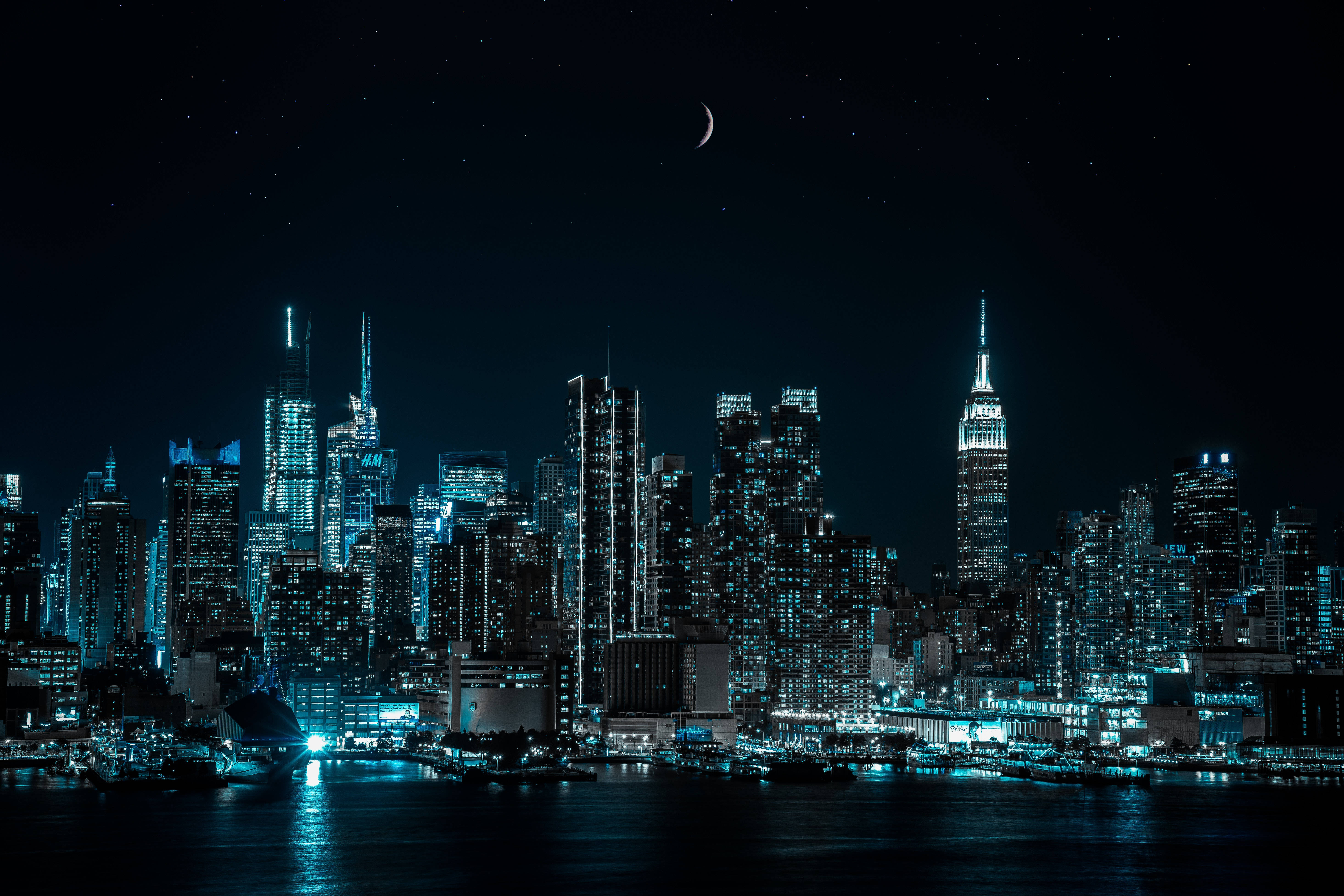 New York Skyline, night, glowing city skyline, 5K Desktop Wallpaper