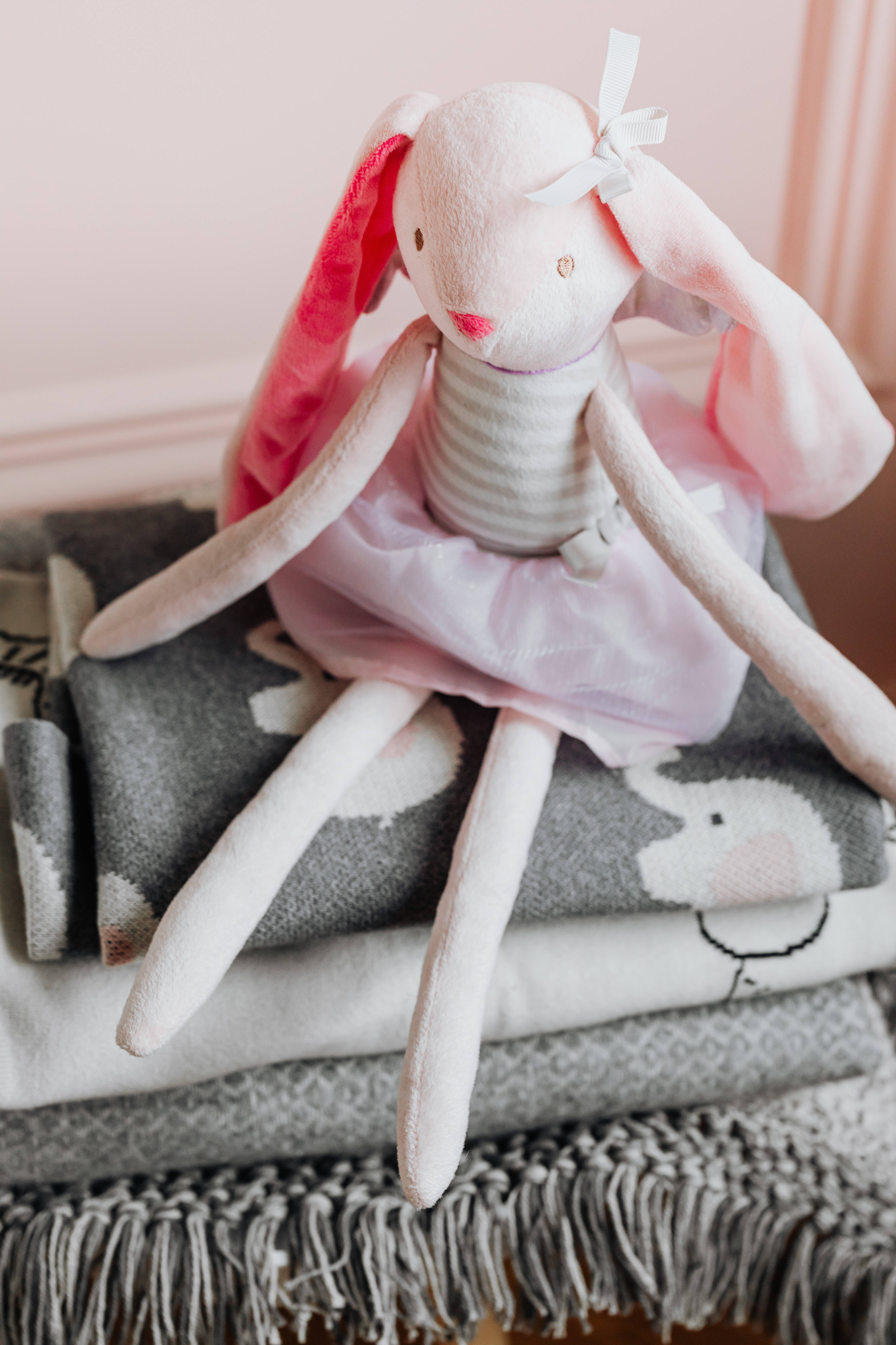 pink bunny, white bow, gray and white blankets with bunny patterns, 5K Phone Wallpaper