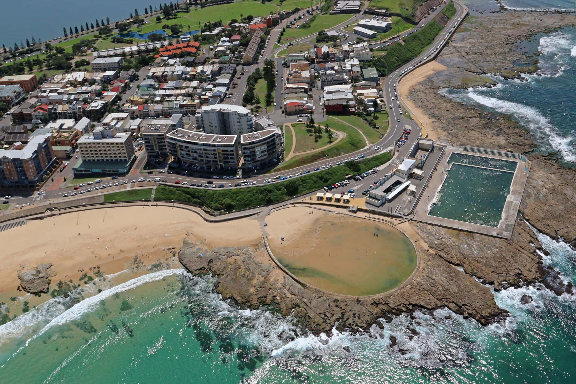 Newcastle Australia, coastal town, sandy beach, Full HD Desktop Wallpaper