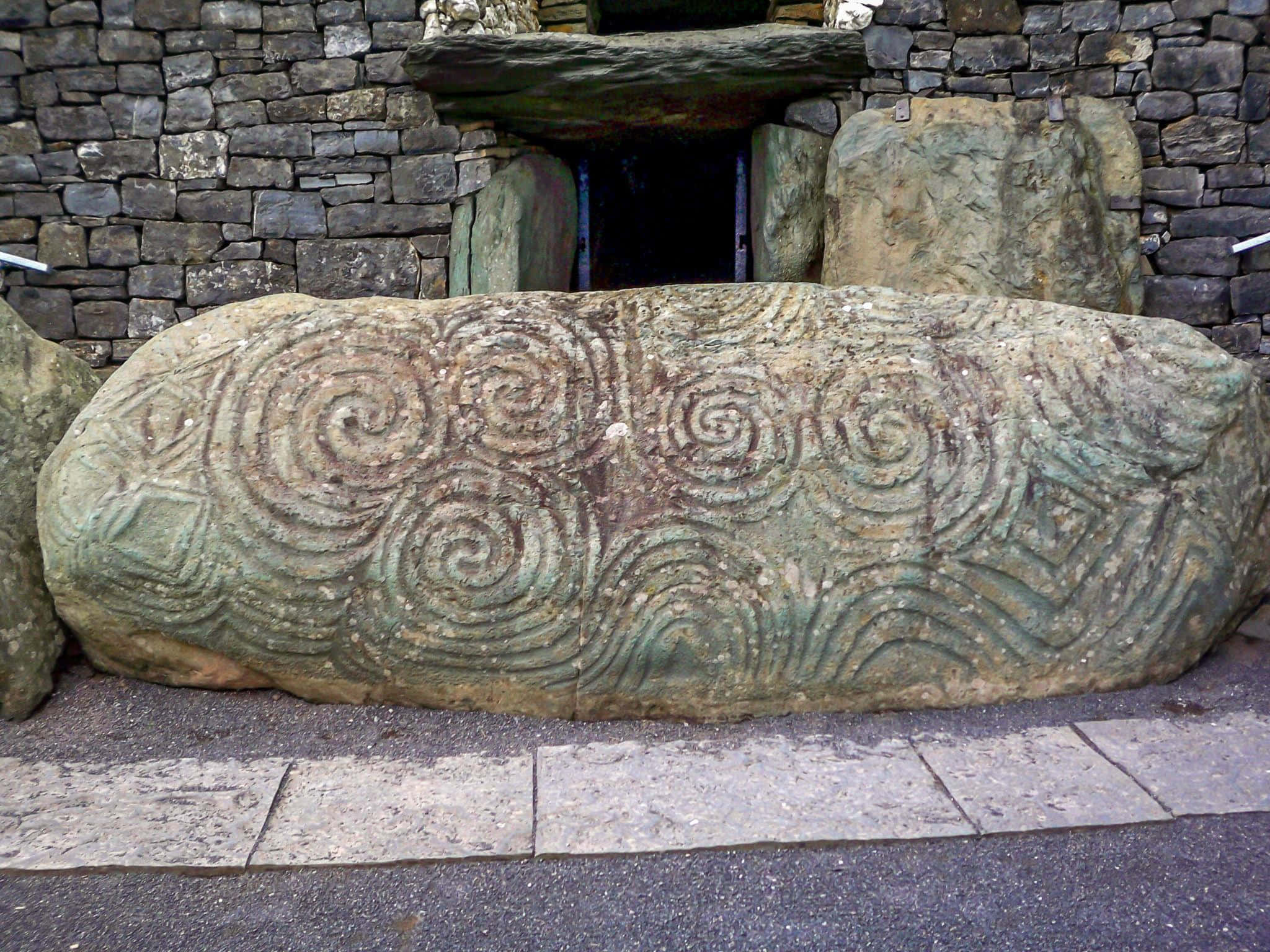Newgrange, large stones, carvings, Full HD Desktop Wallpaper