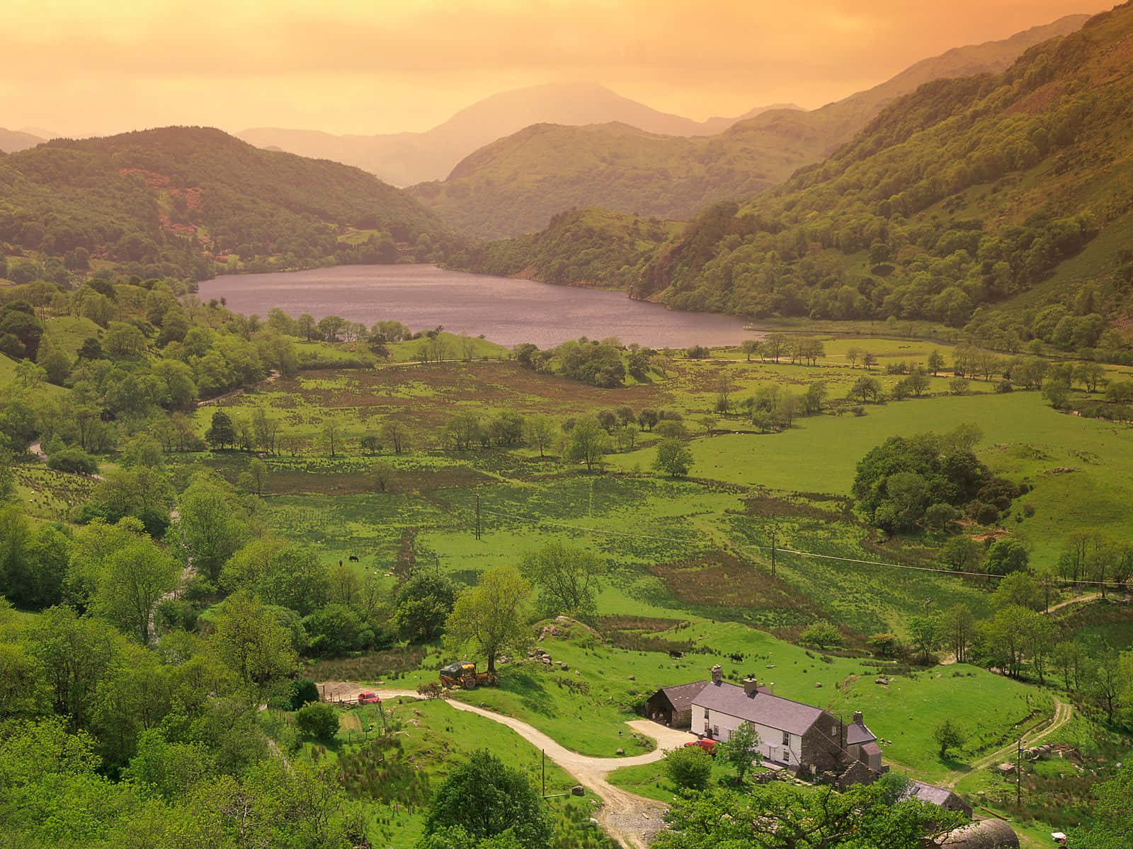 Newport United Kingdom, sunset, valley, HD Desktop Wallpaper