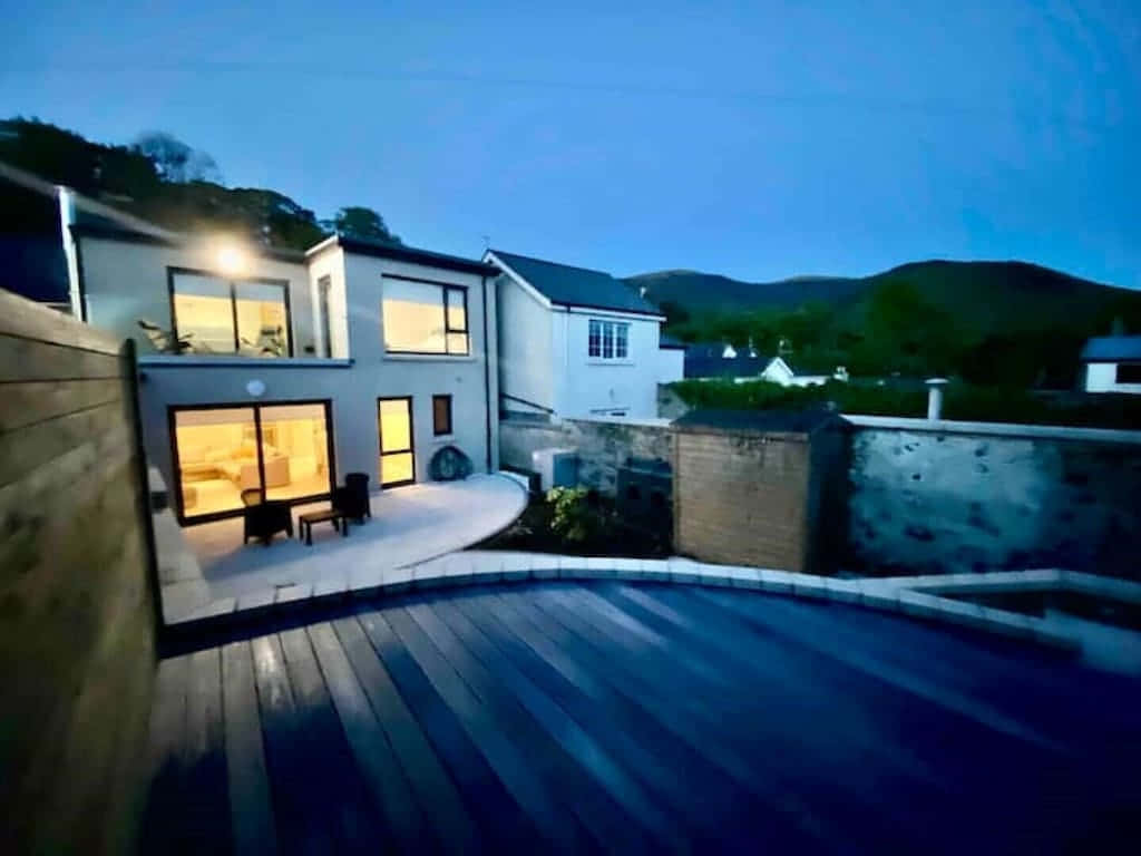 Newry United Kingdom, twilight, modern house, SD Desktop Wallpaper