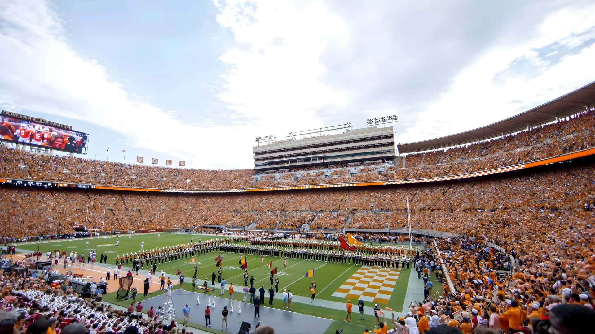 Neyland Stadium, orange-clad fans, marching band, Full HD Desktop Wallpaper