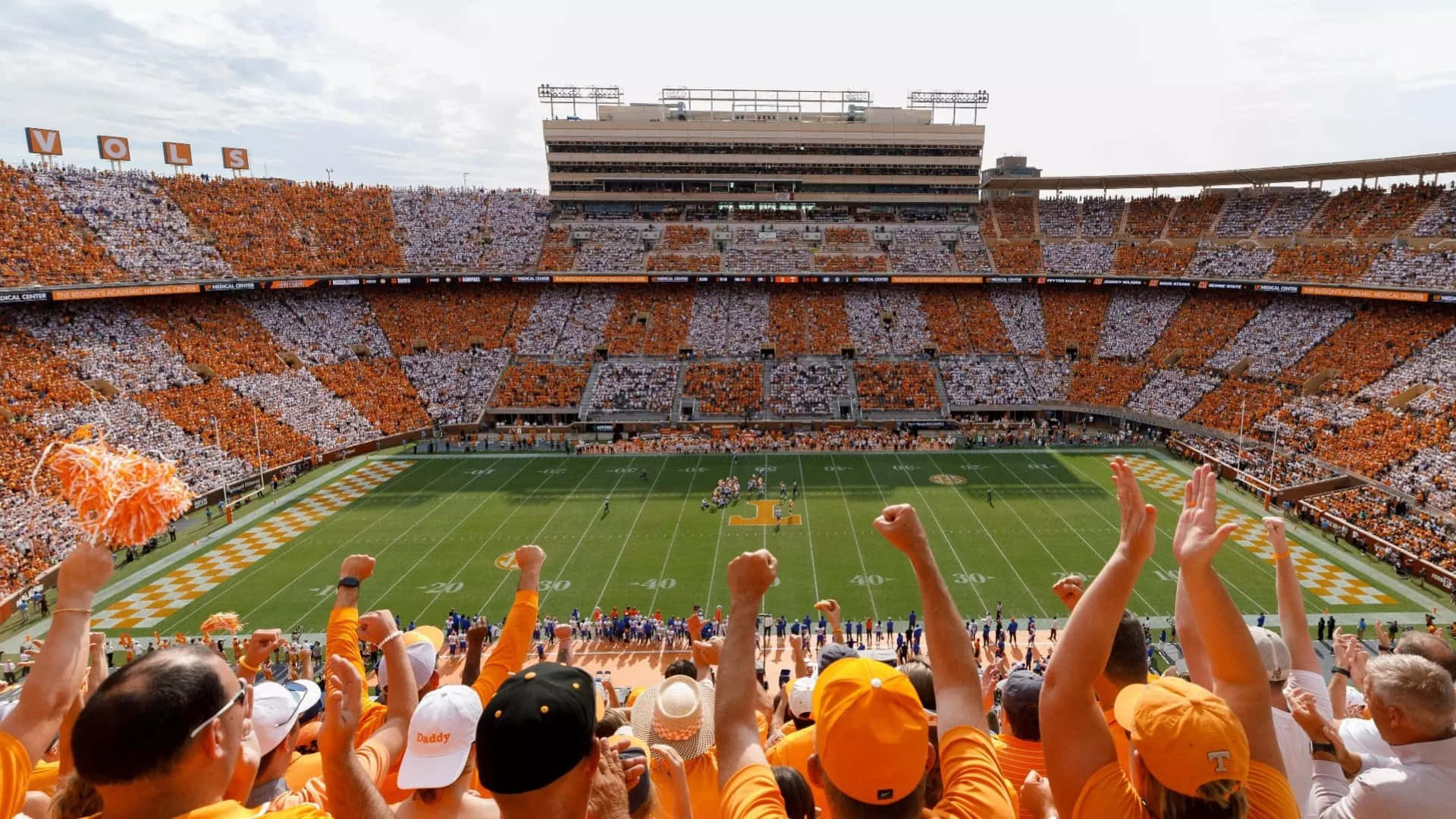 Neyland Stadium, orange and white fans, football game, Full HD Desktop Wallpaper