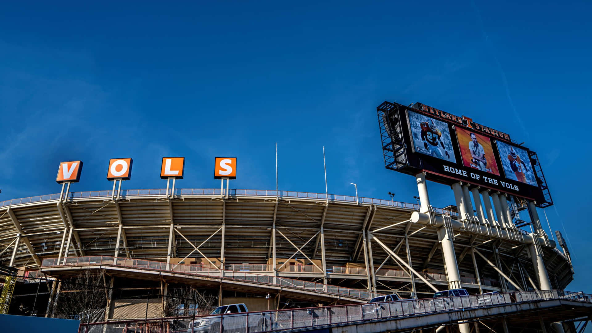 Neyland Stadium, clear blue sky, large orange VOLS letters, Full HD Desktop Wallpaper