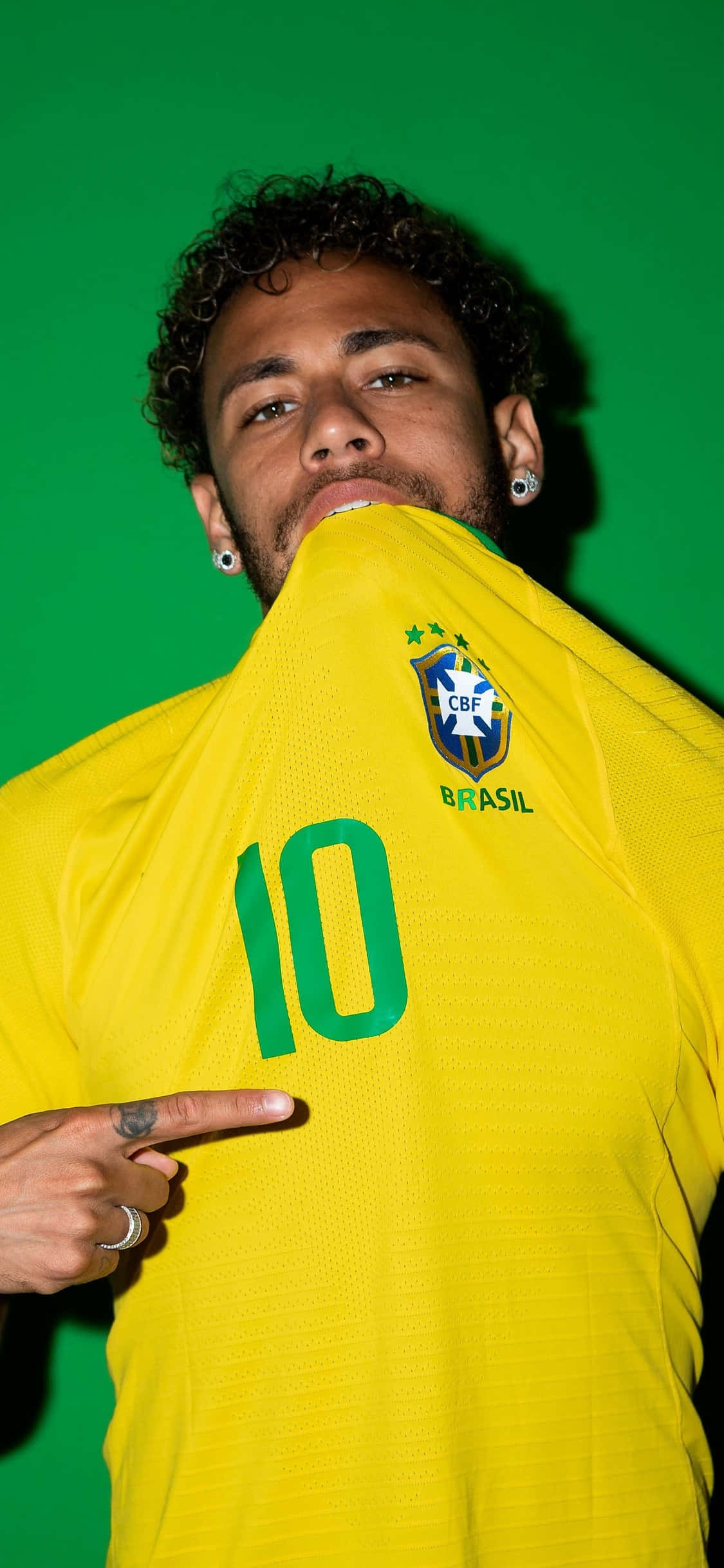 Neymar, iPhone, yellow jersey, Full HD Phone Wallpaper