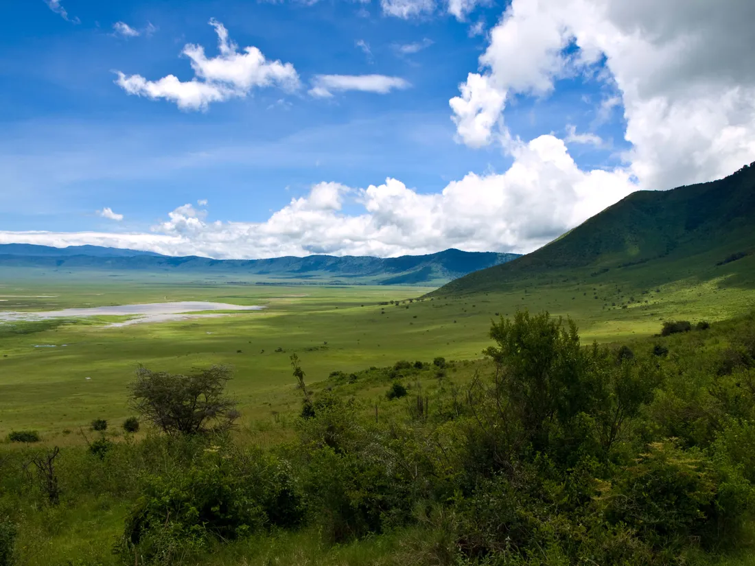Ngorongoro Crater Wallpapers