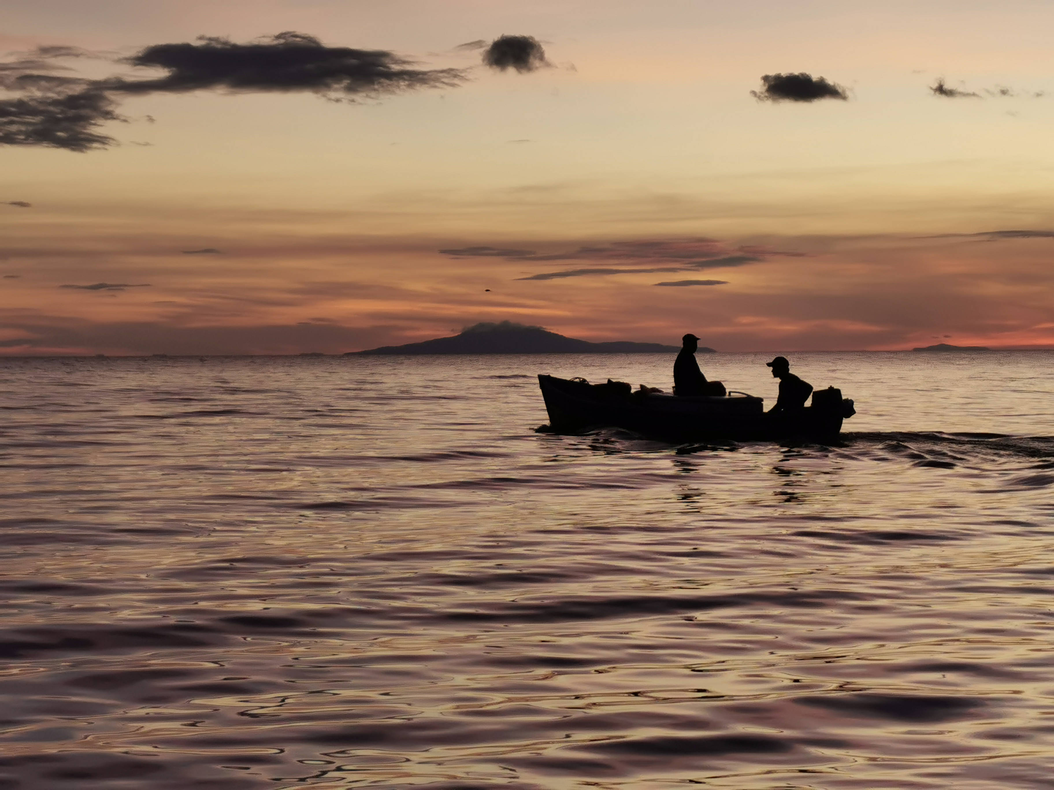 sailing boat, Nicaragua Ocean, sunset, 2K Desktop Wallpaper