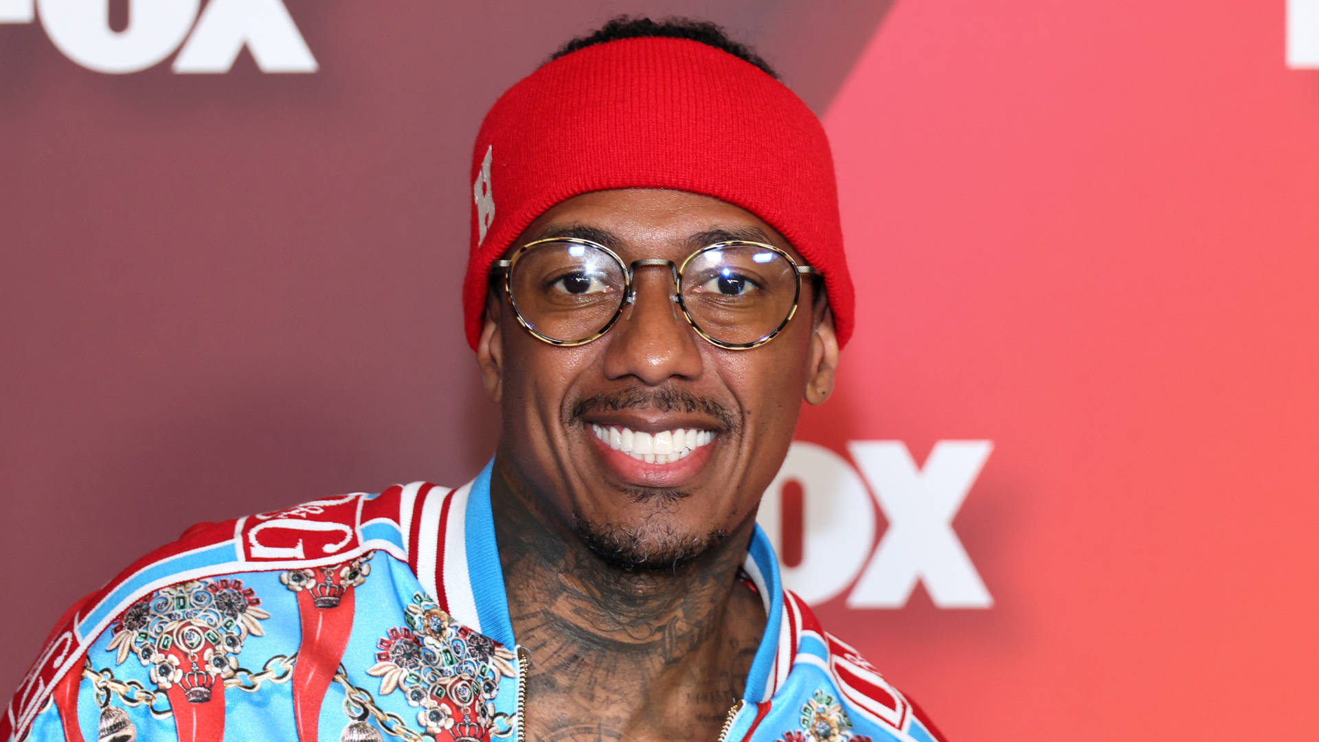 Nick Cannon, red beanie, glasses, Full HD Desktop Wallpaper
