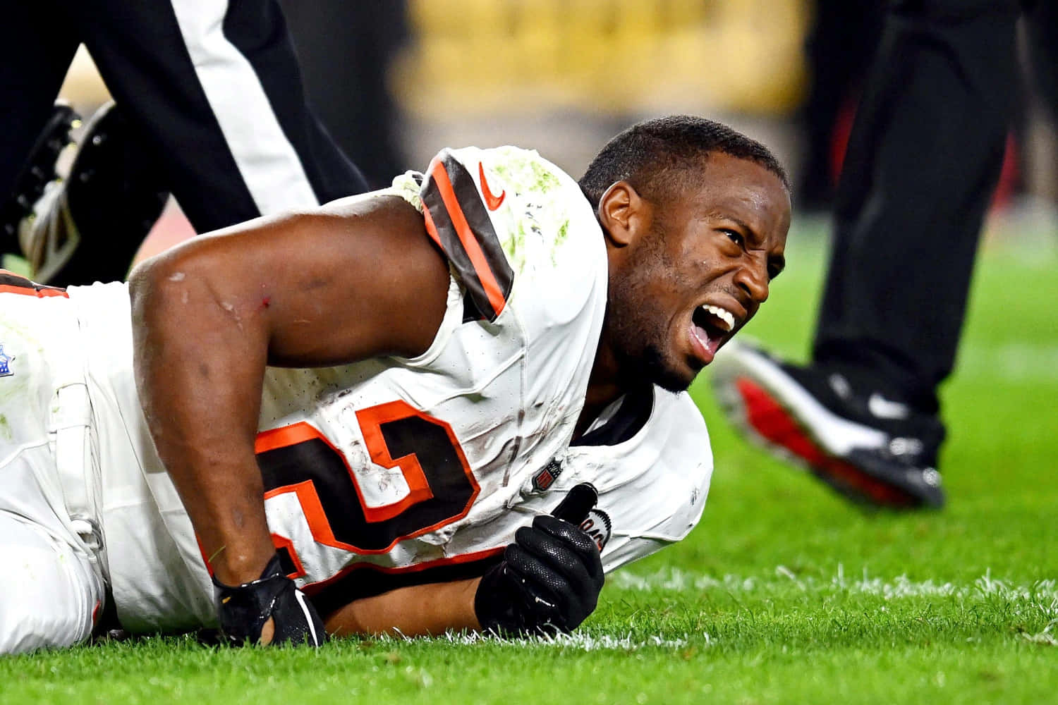 Nick Chubb, white and orange uniform, grass, HD Desktop Wallpaper