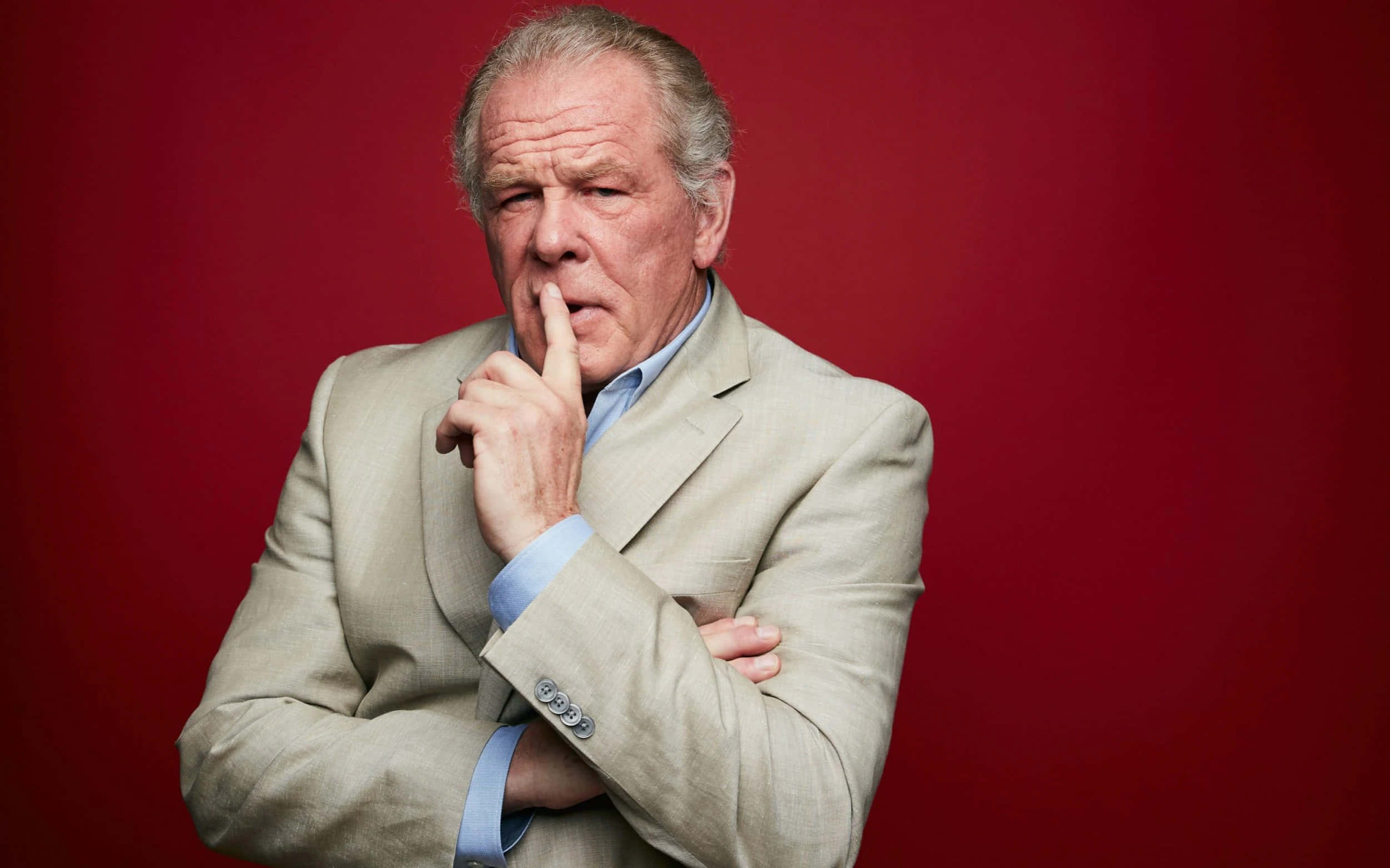 Nick Nolte, beige suit, deep red backdrop, Full HD Desktop Wallpaper