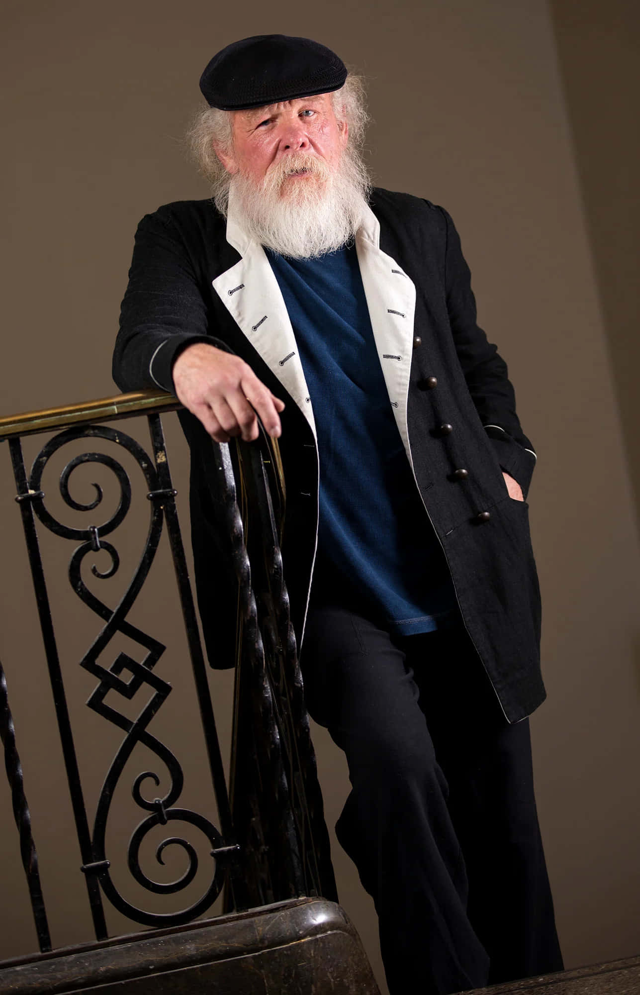 Nick Nolte, white beard, black beret, Full HD Phone Wallpaper