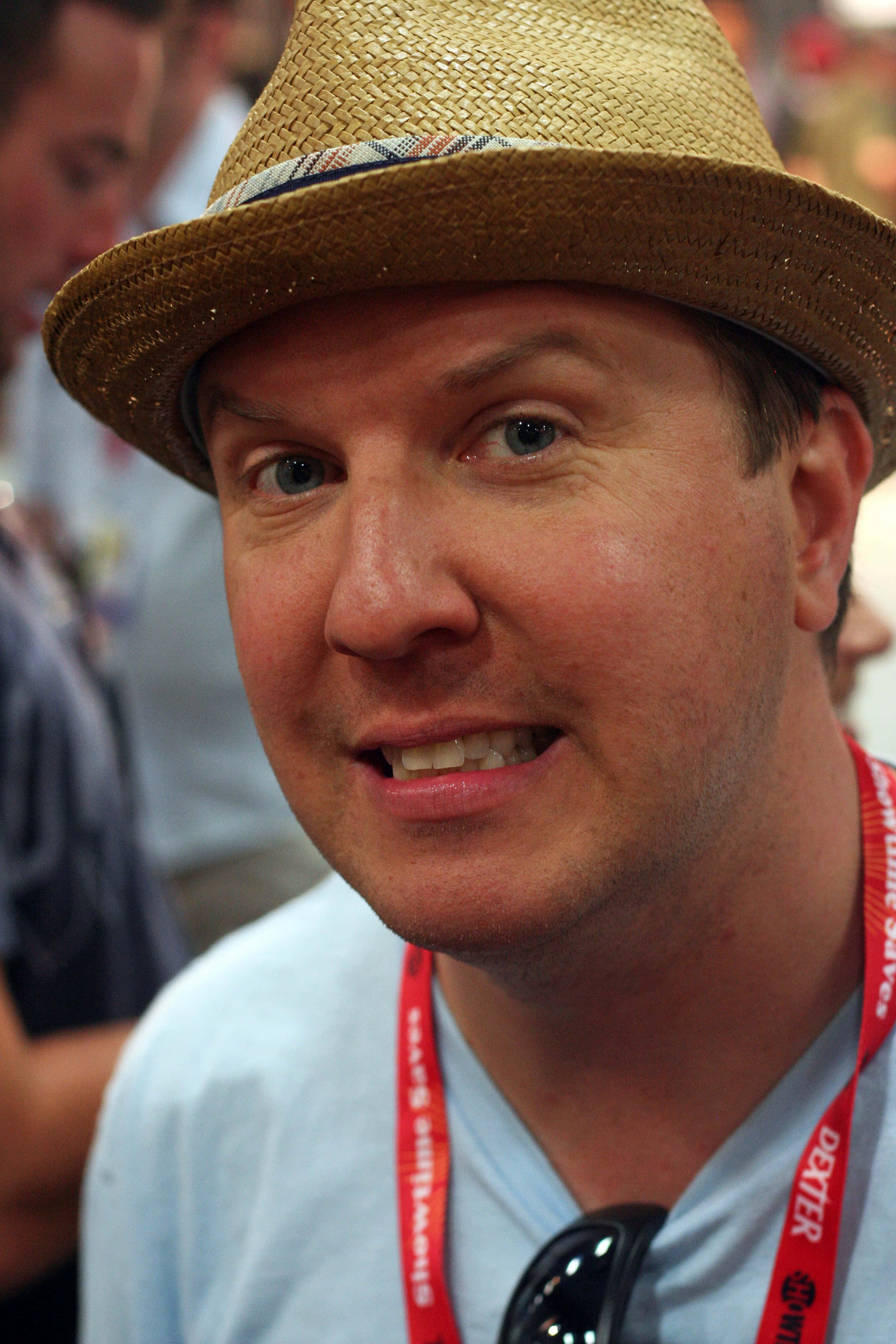 Nick Swardson, straw fedora, red lanyard, 2K Phone Wallpaper