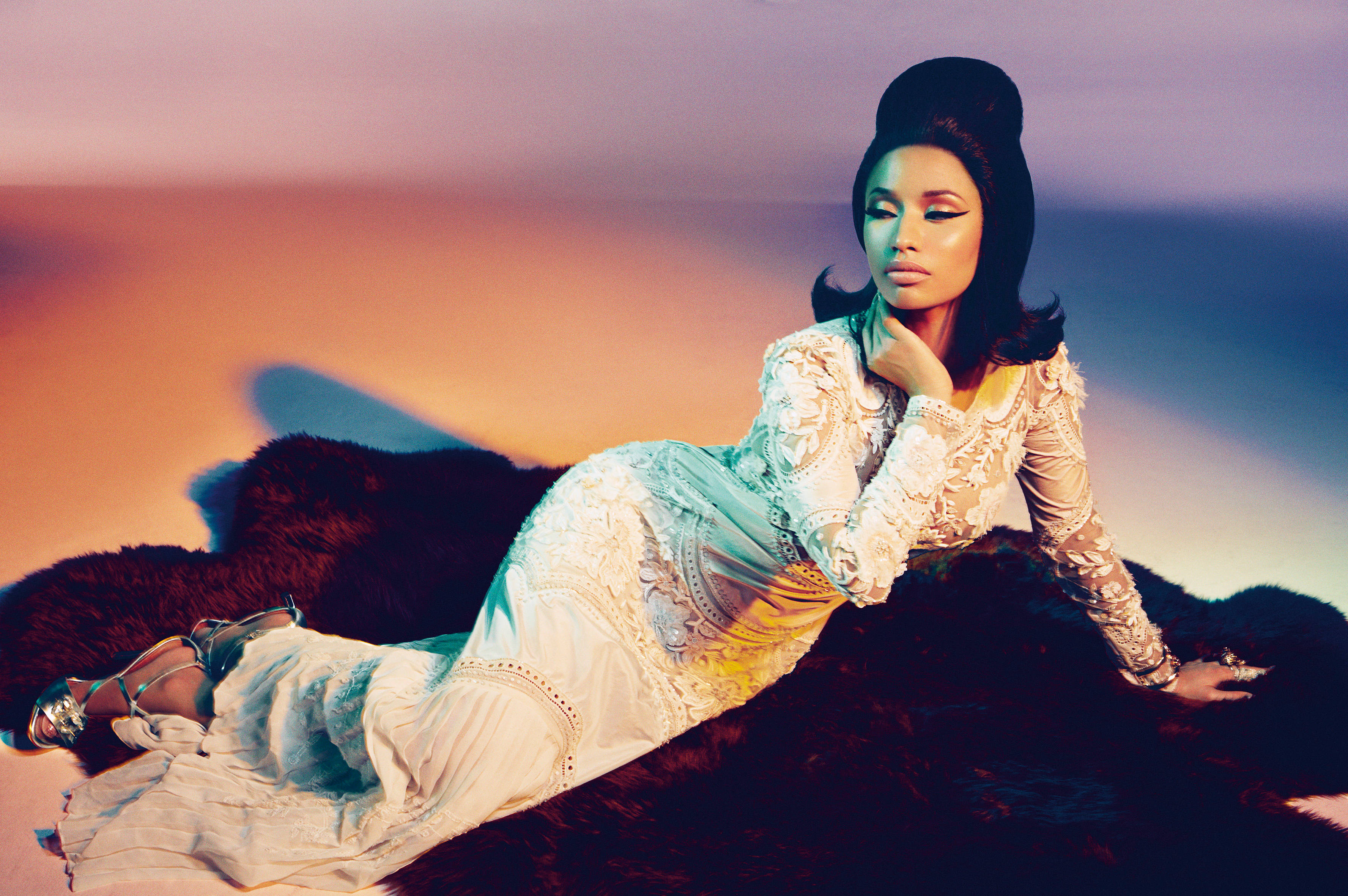 Nicki Minaj, white lace gown, dark fur rug, 2K Desktop Wallpaper