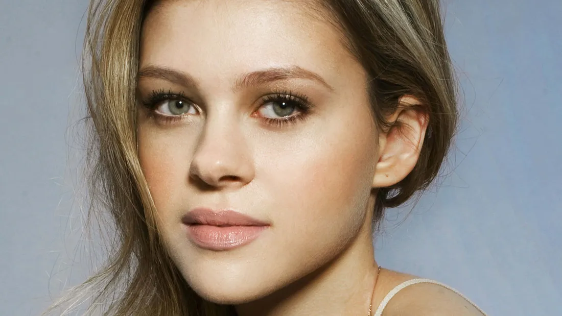Nicola Peltz