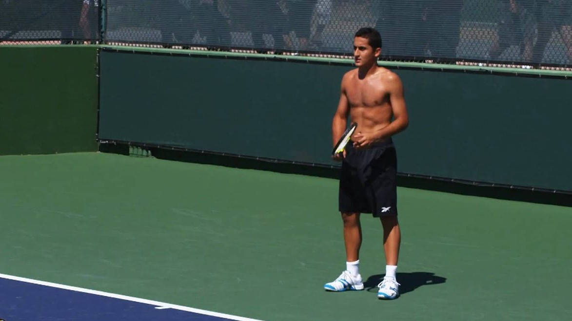 Nicolas Almagro, shirtless, muscular tennis player, SD Desktop Wallpaper